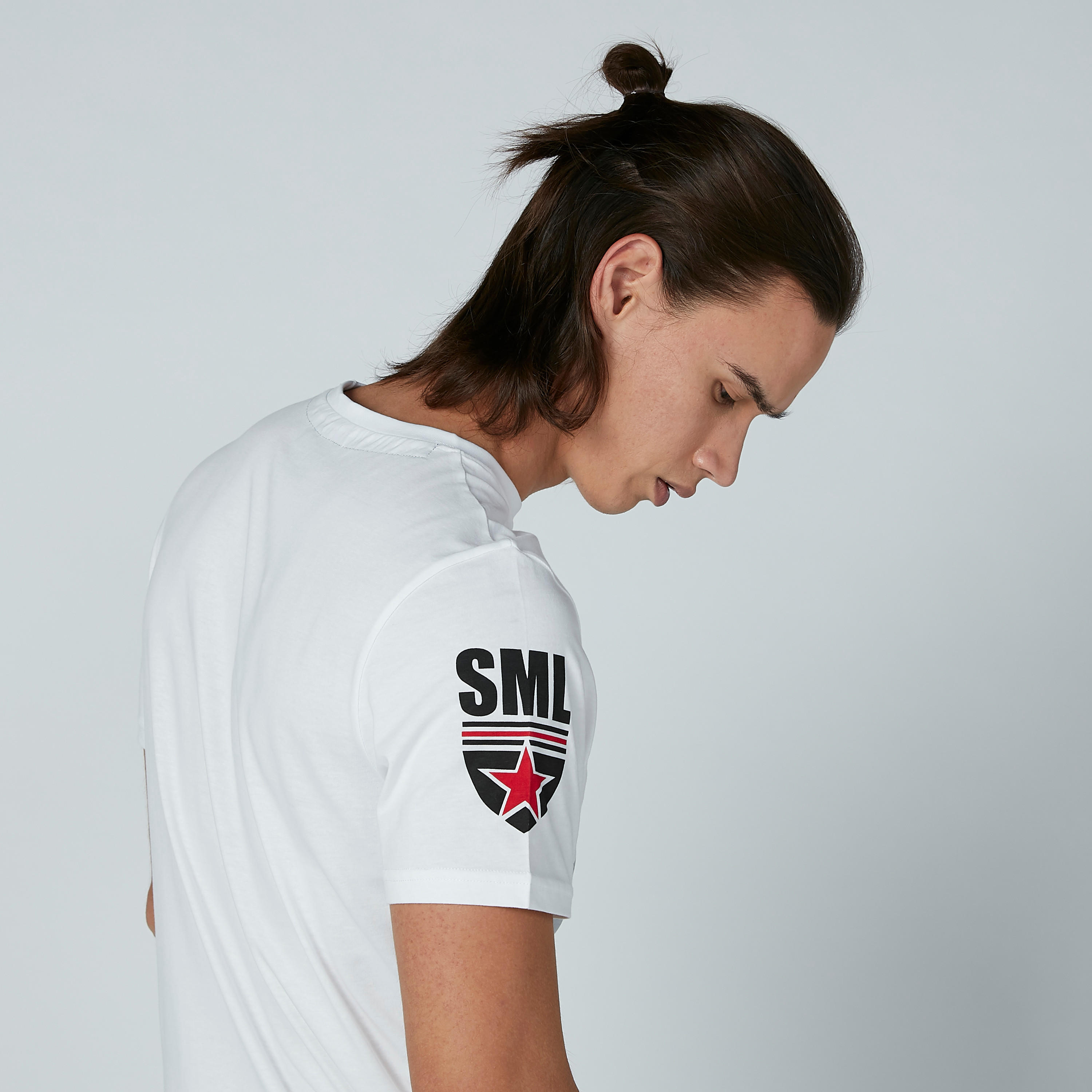 تيشيرت بأكمام قصيرة وياقة مستديرة وطبعات سمايلي وورلد-men-clothing-tshirtsandpolos-tshirts-image-1