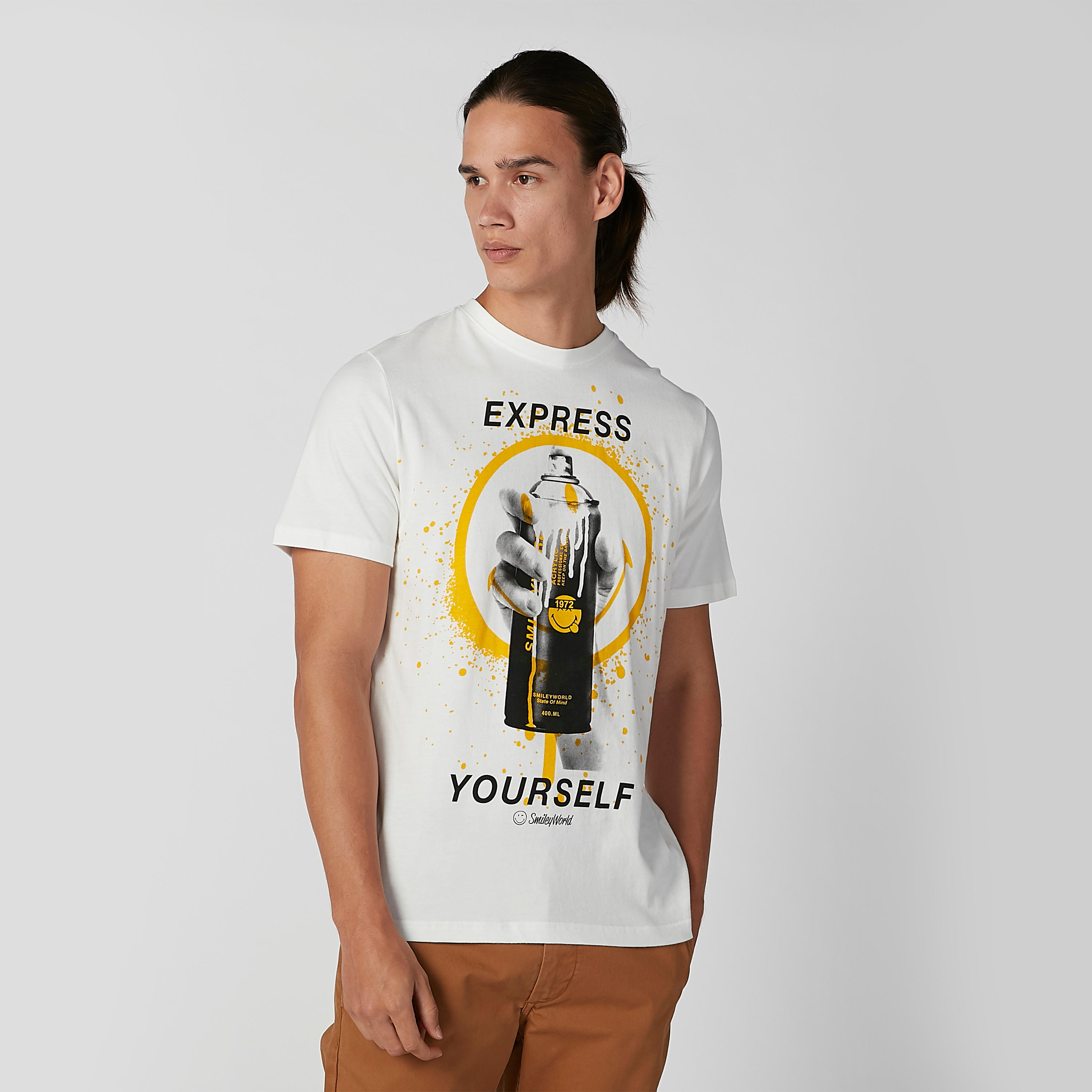 Sustainable Smiley World Printed T-shirt with Crew Neck-men-clothing-tshirtsandpolos-tshirts-image-1