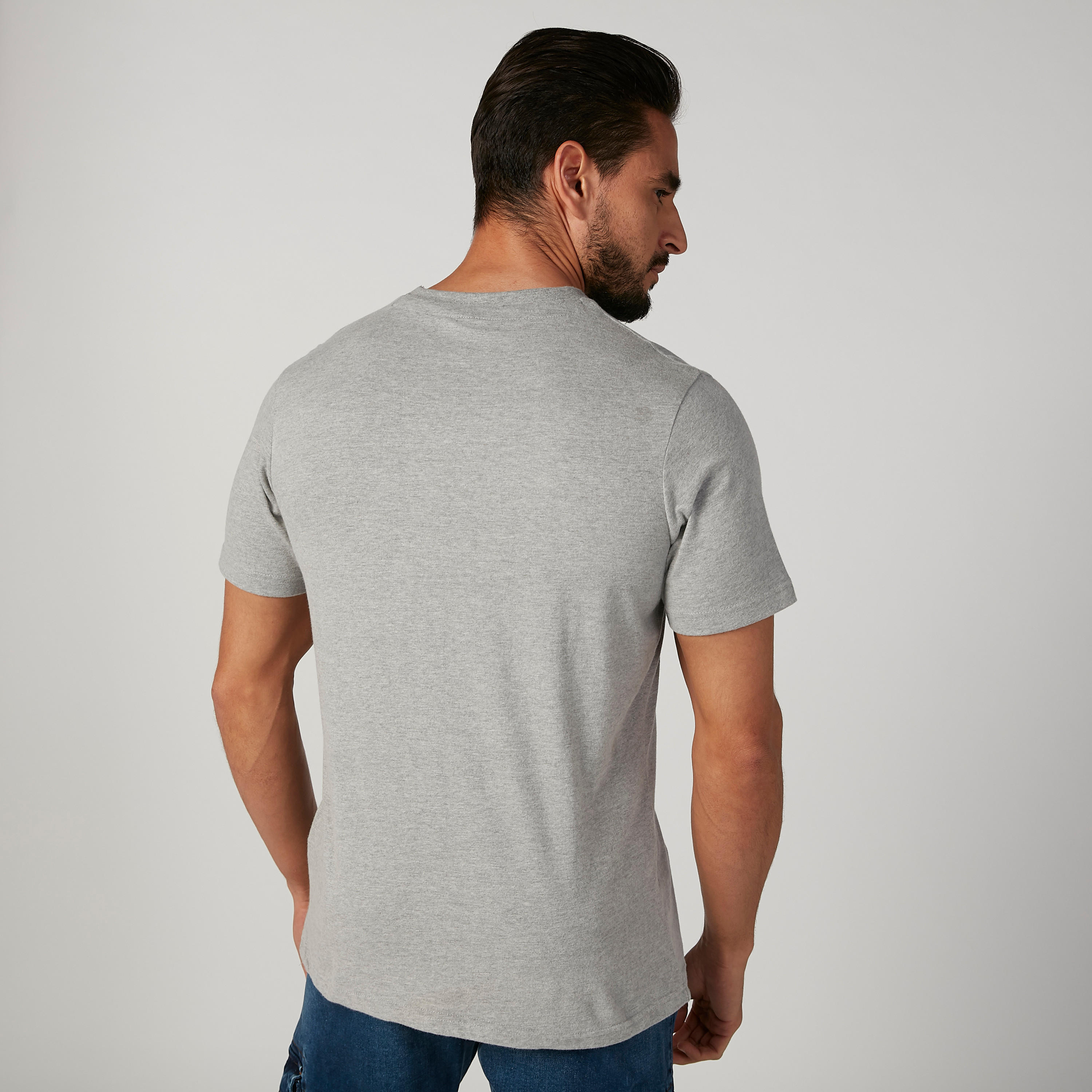 تيشيرت مستدام سليم بياقة ضيّقة وطبعات سمايلي وورلد -men-clothing-tshirtsandpolos-tshirts-image-2