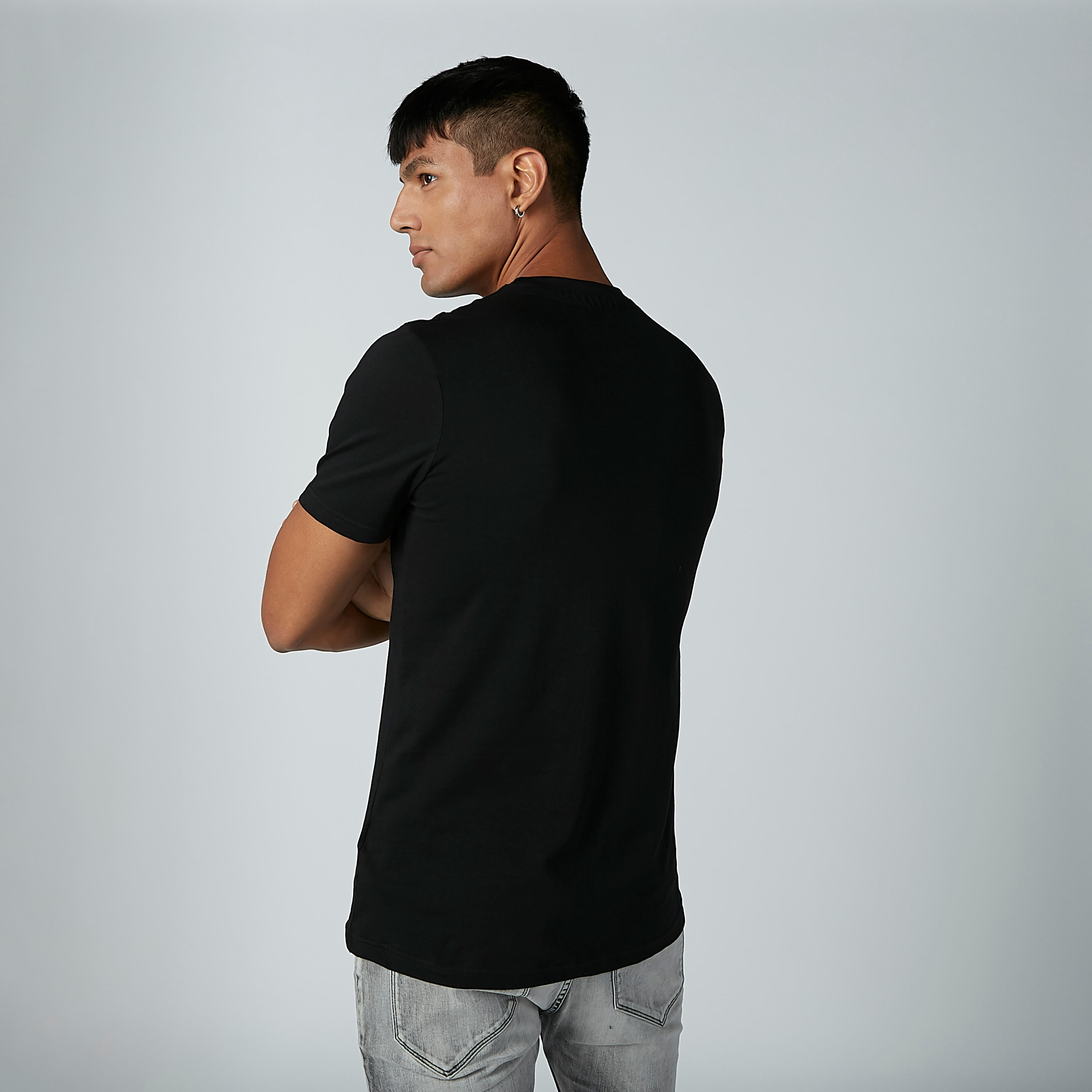تيشيرت مستدام سليم بياقة ضيّقة وطبعات سمايلي وورلد -men-clothing-tshirtsandpolos-tshirts-image-4