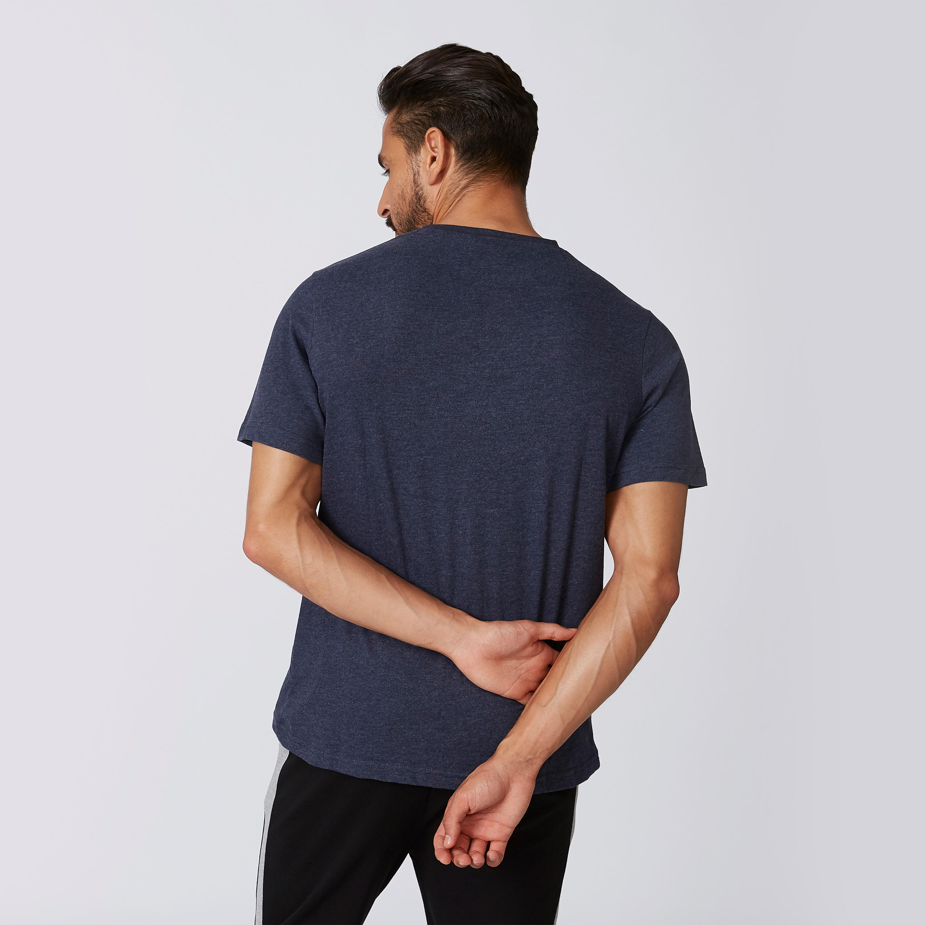 تيشيرت مستدام سليم بياقة ضيّقة من سمايلي وورلد-men-clothing-tshirtsandpolos-tshirts-image-4