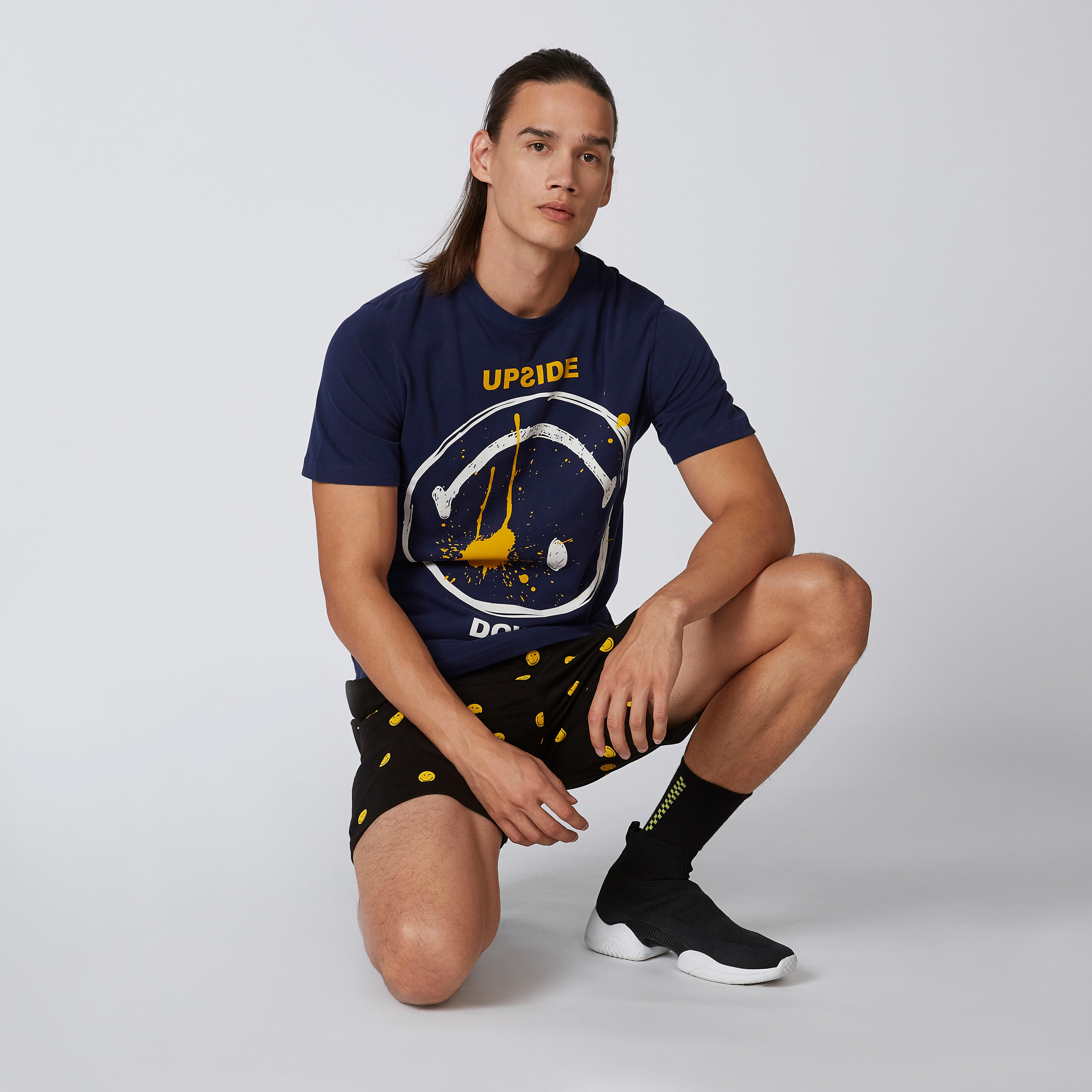 تيشيرت مستدام سليم بياقة مستديرة وطبعات سمايلي وورلد -men-clothing-tshirtsandpolos-tshirts-image-5
