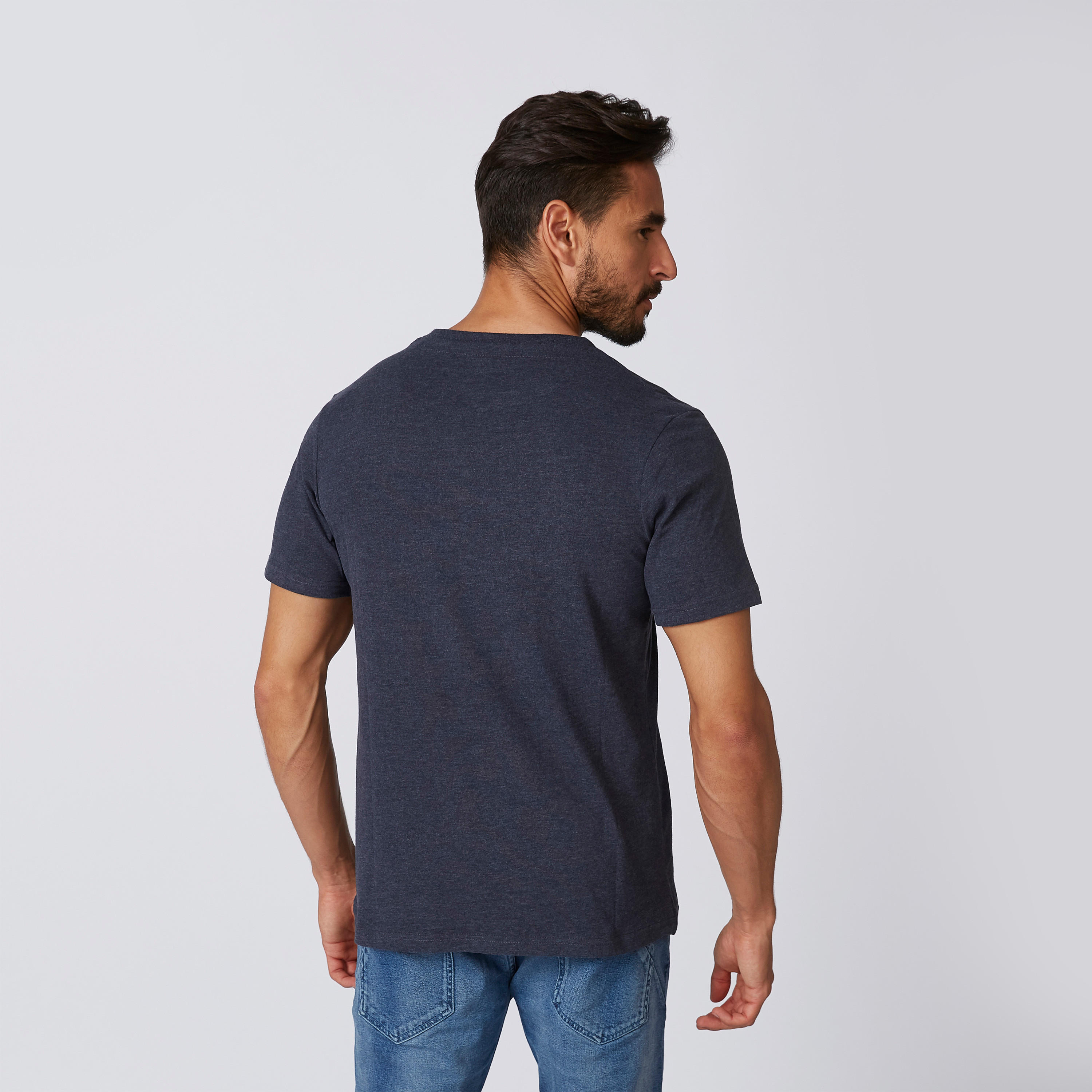 تيشيرت مستدام سليم بياقة ضيّقة وطبعات سمايلي وورلد -men-clothing-tshirtsandpolos-tshirts-image-2