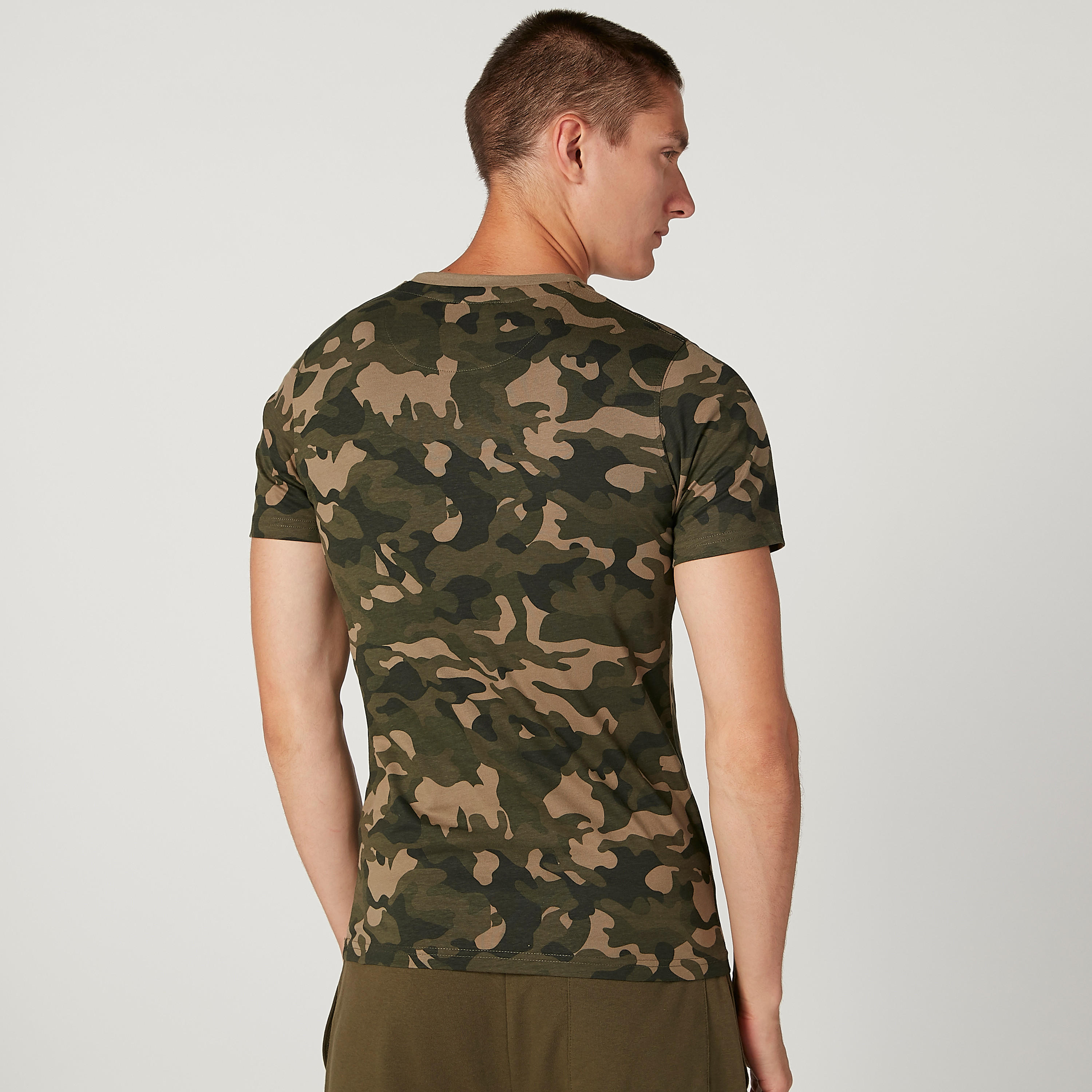 تيشيرت مستدام سليم بياقة ضيّقة وطبعات سمايلي وورلد -men-clothing-tshirtsandpolos-tshirts-image-4