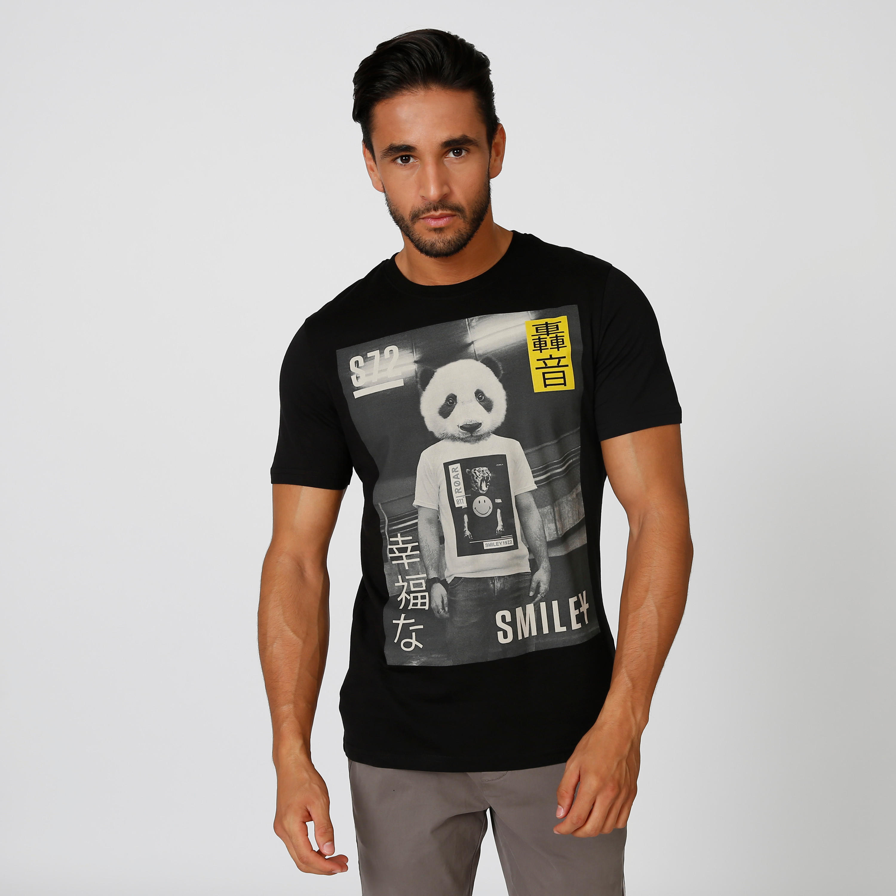 Sustainable Smiley World Printed T-shirt with Round Neck-men-clothing-tshirtsandpolos-tshirts-image-2