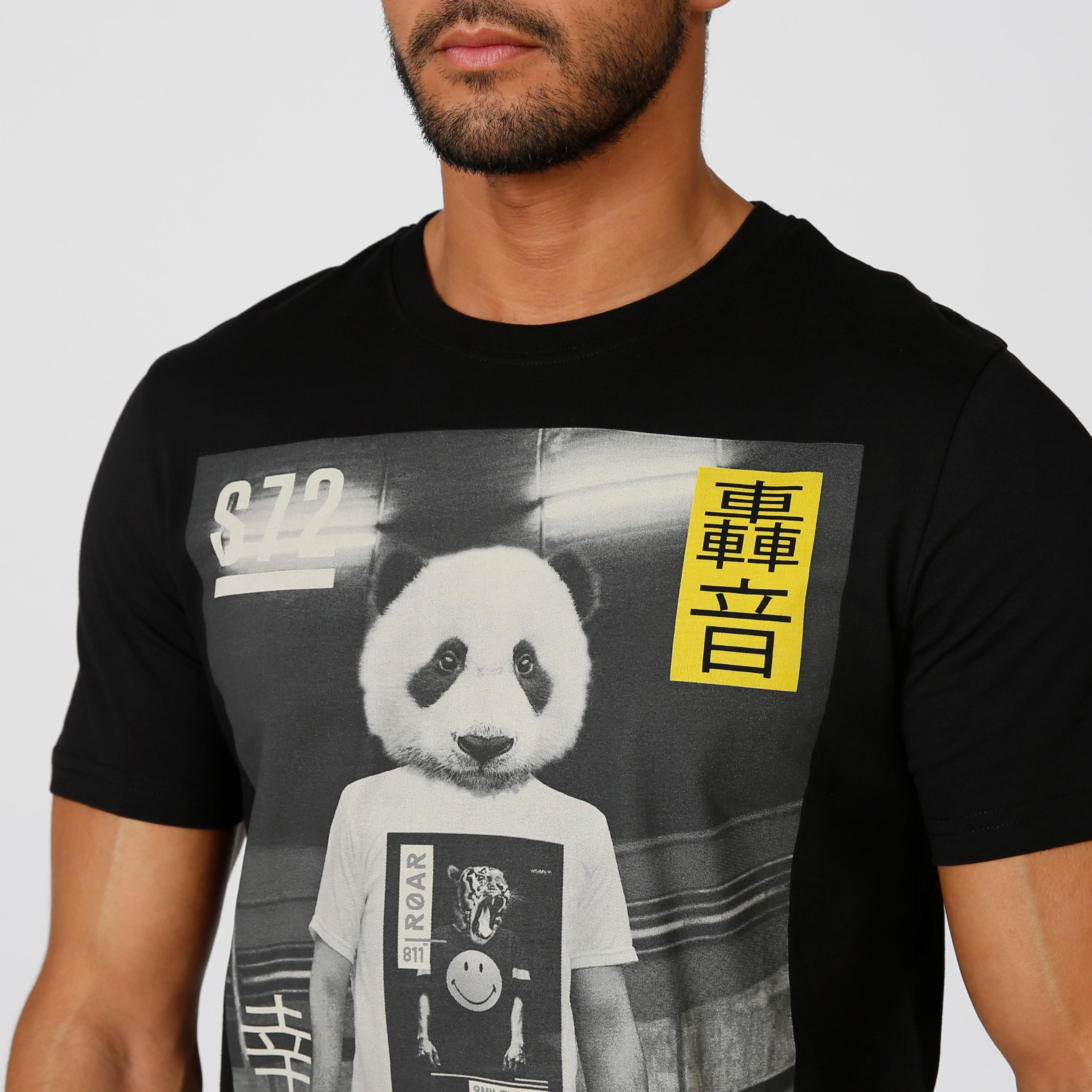 Sustainable Smiley World Printed T-shirt with Round Neck-men-clothing-tshirtsandpolos-tshirts-image-4