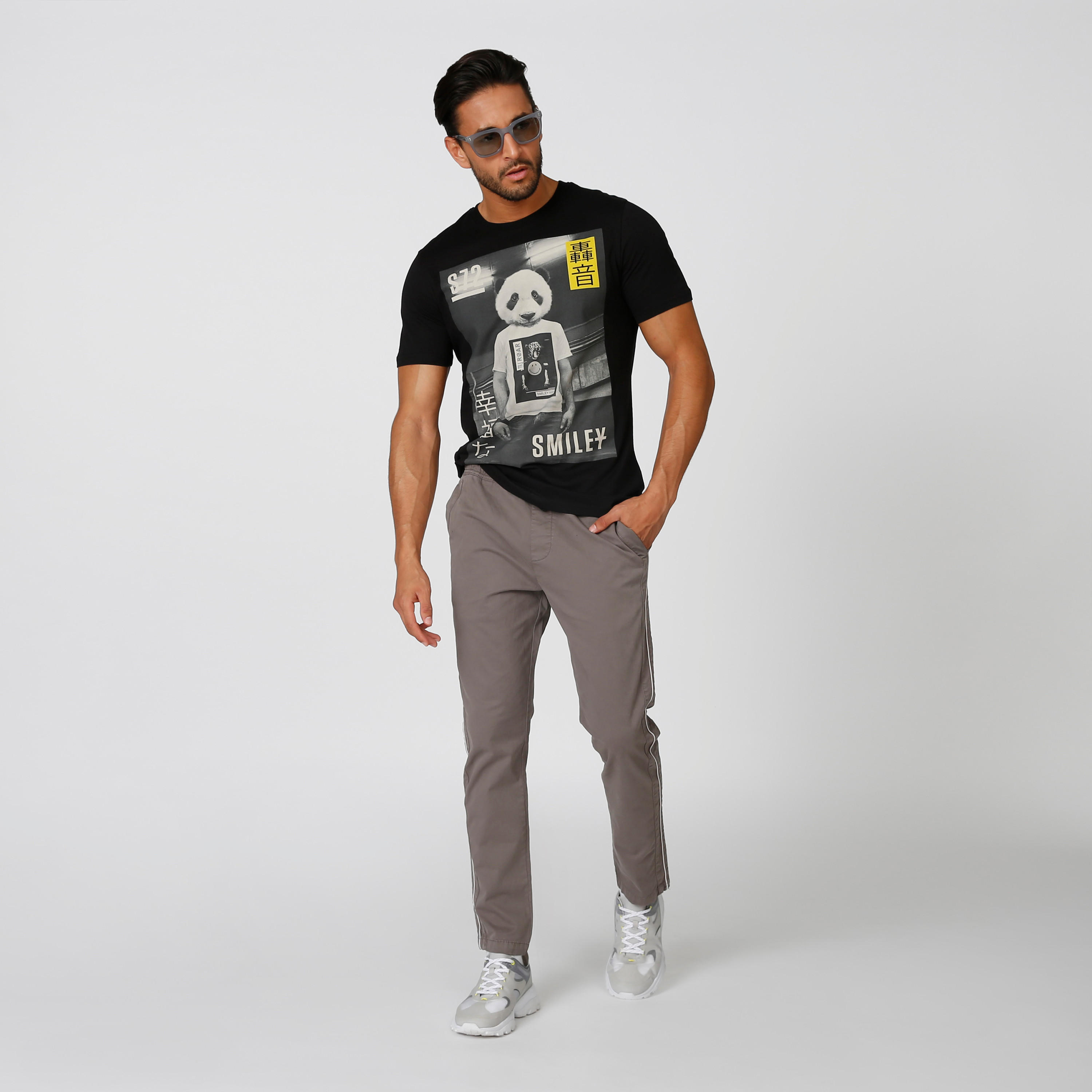 Sustainable Smiley World Printed T-shirt with Round Neck-men-clothing-tshirtsandpolos-tshirts-image-5