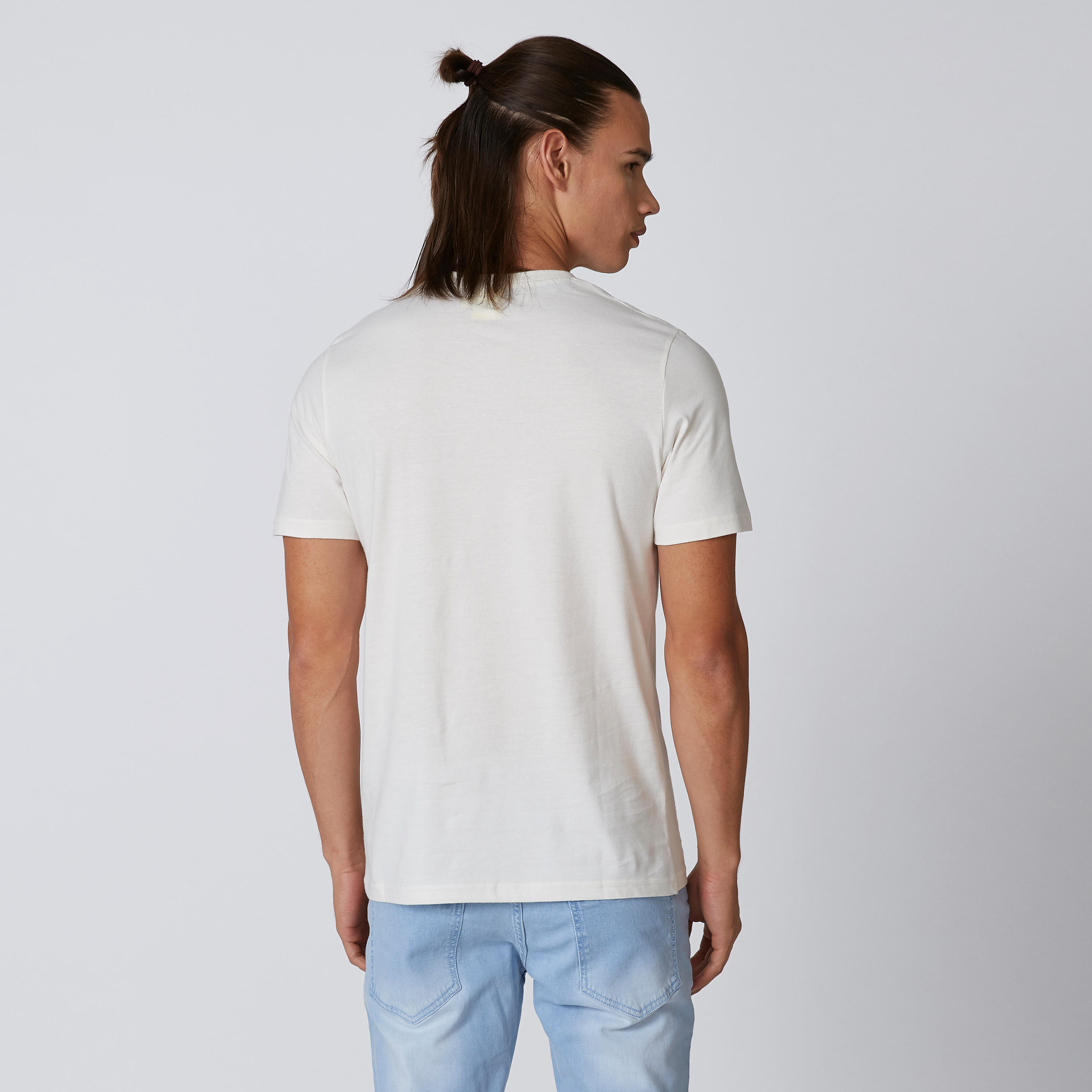 تيشيرت مستدام سليم بياقة مستديرة وطبعات سمايلي وورلد-men-clothing-tshirtsandpolos-tshirts-image-2