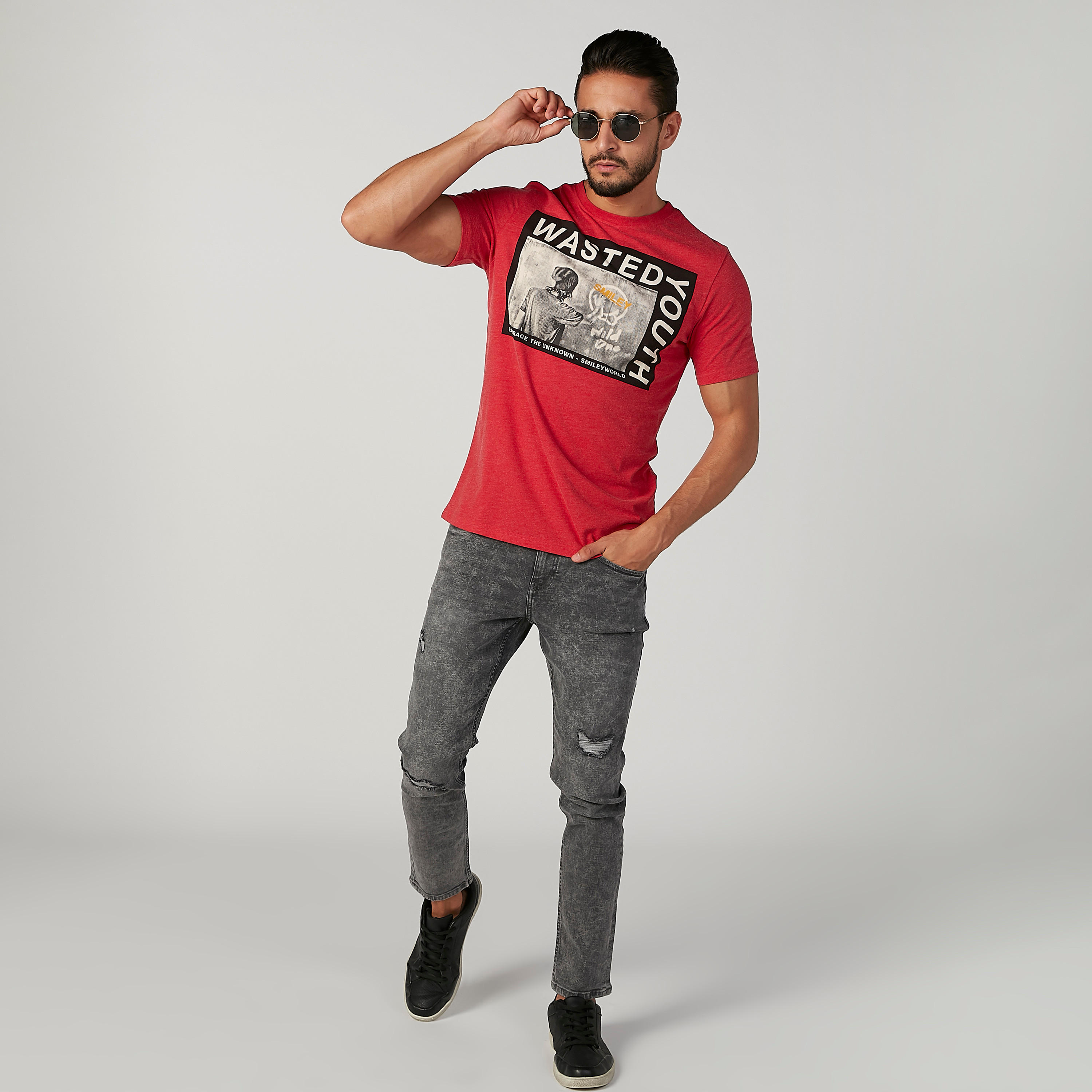 Sustainable Smiley World Slim Fit Graphic Printed T-shirt-men-clothing-tshirtsandpolos-tshirts-image-3