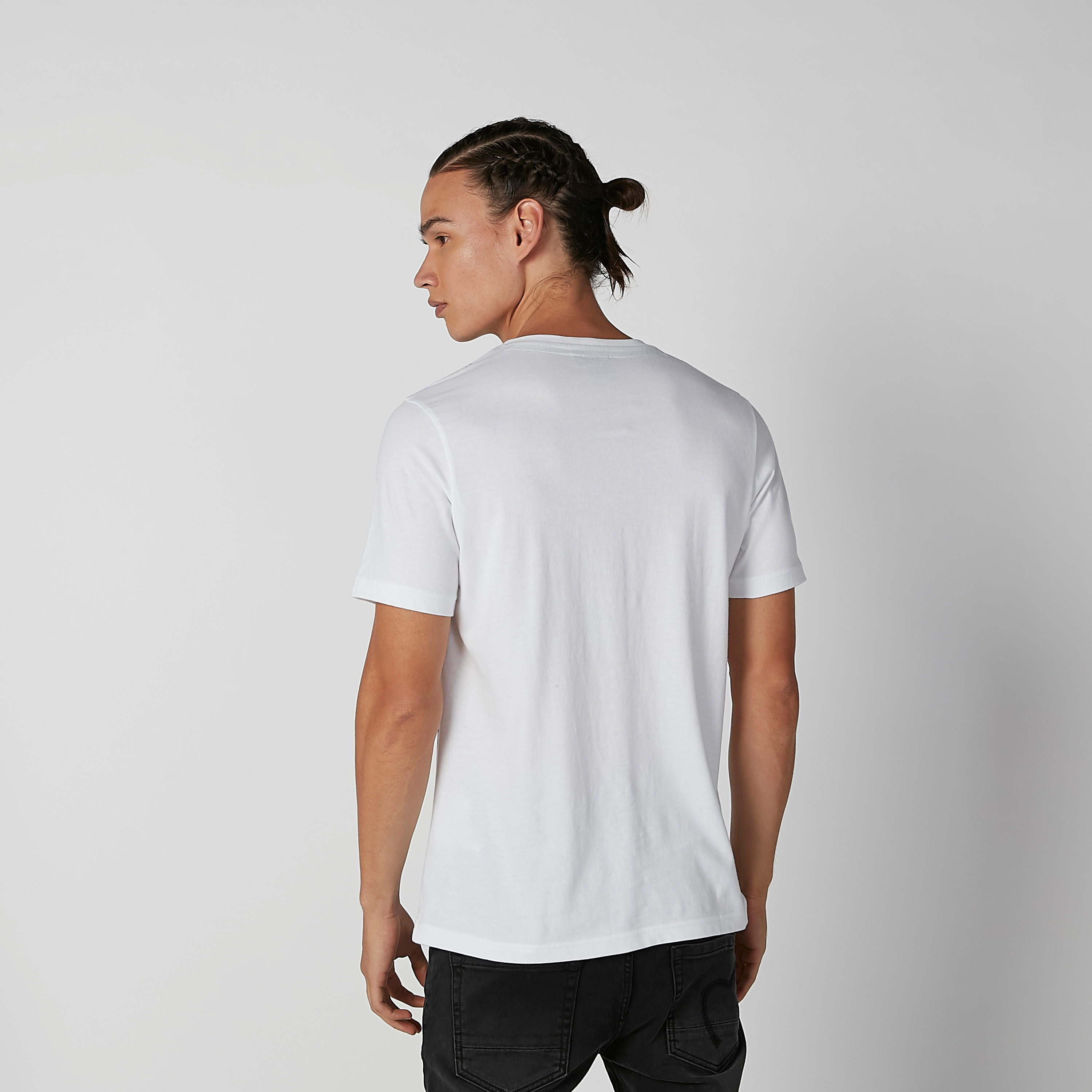 تيشيرت مستدام سليم بياقة ضيّقة وطبعات سمايلي وورلد -men-clothing-tshirtsandpolos-tshirts-image-3