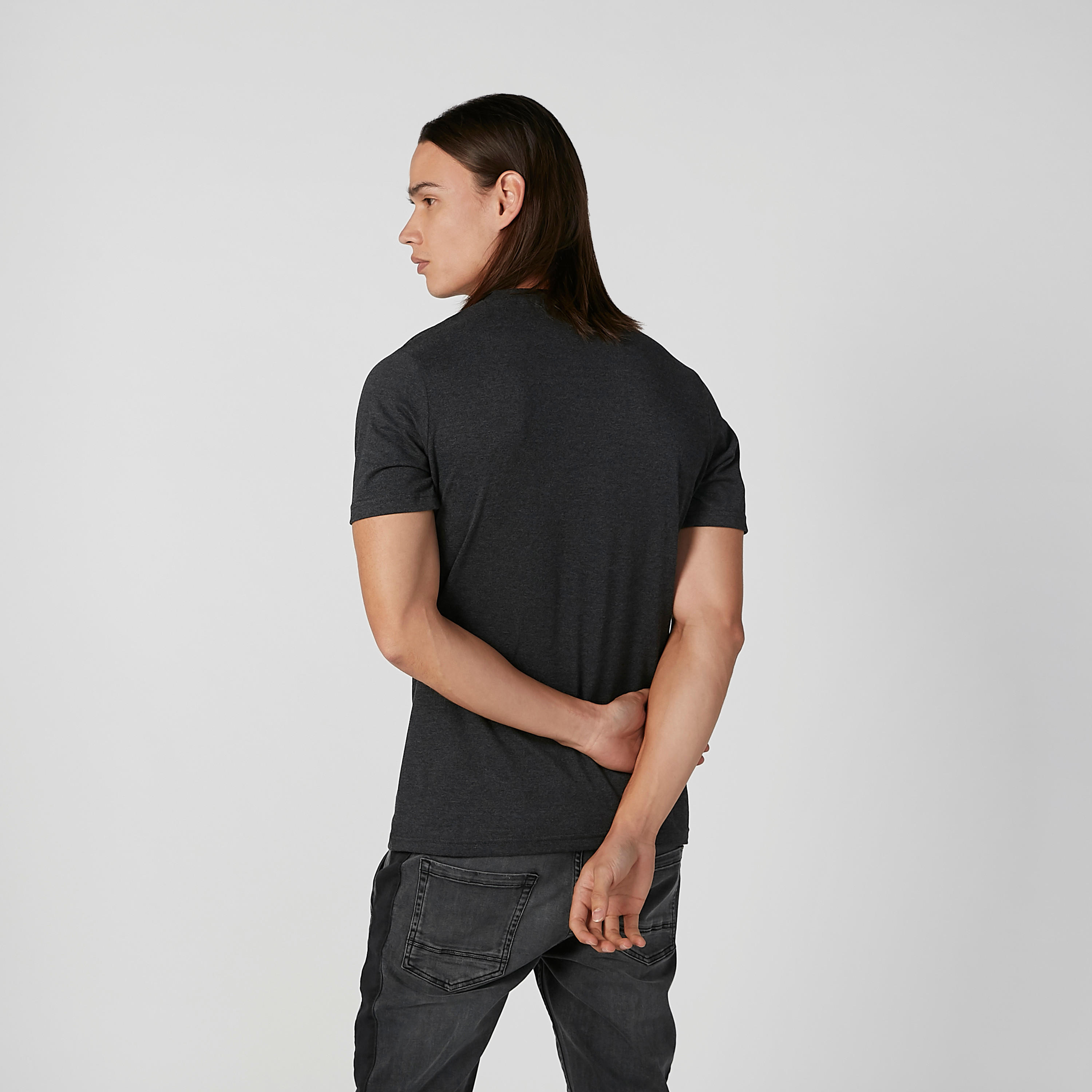 تيشيرت مستدام سليم بياقة ضيّقة وطبعات سمايلي وورلد -men-clothing-tshirtsandpolos-tshirts-image-3