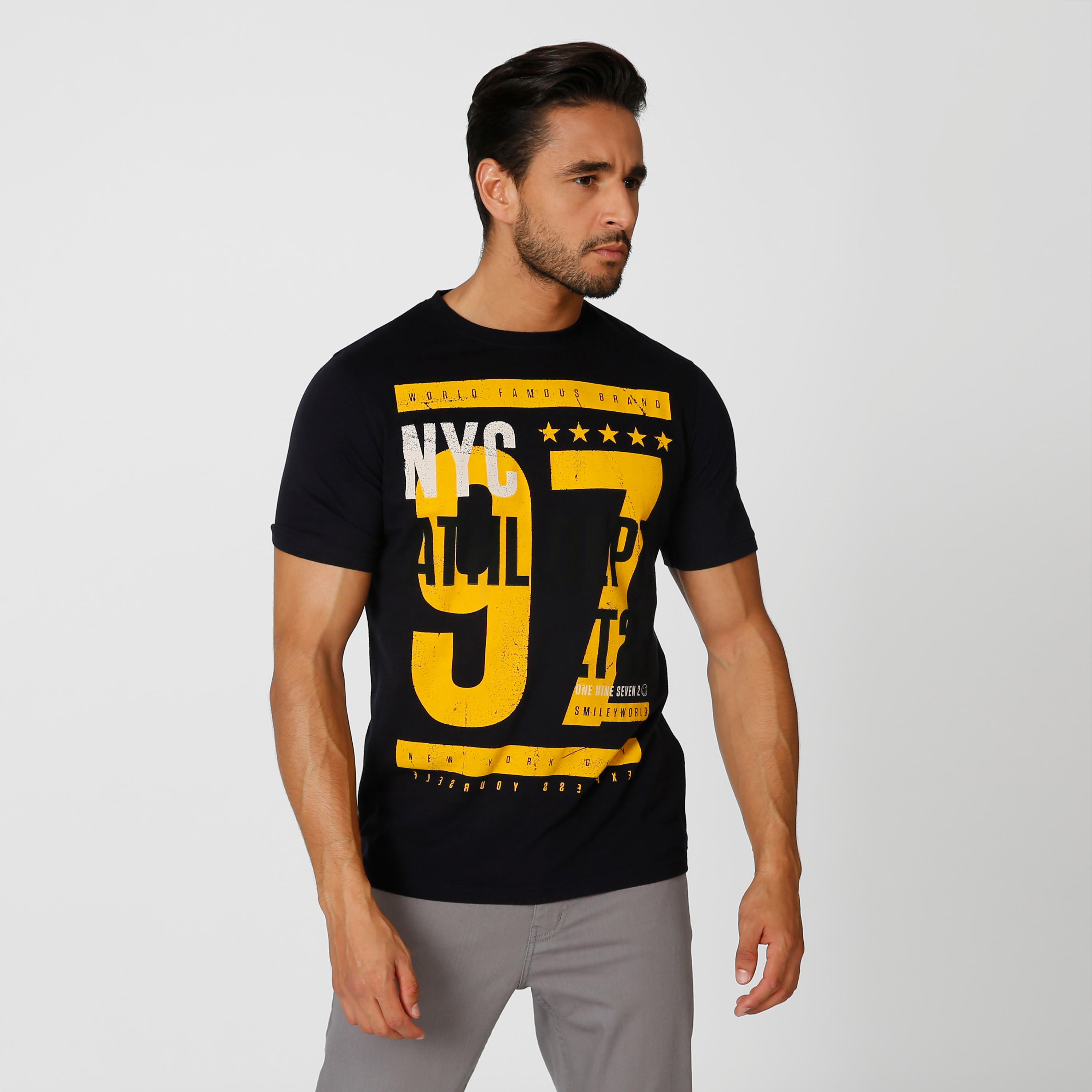 تيشيرت مستدام بياقة مستديرة وطبعات سمايلي وورلد-men-clothing-tshirtsandpolos-tshirts-image-5
