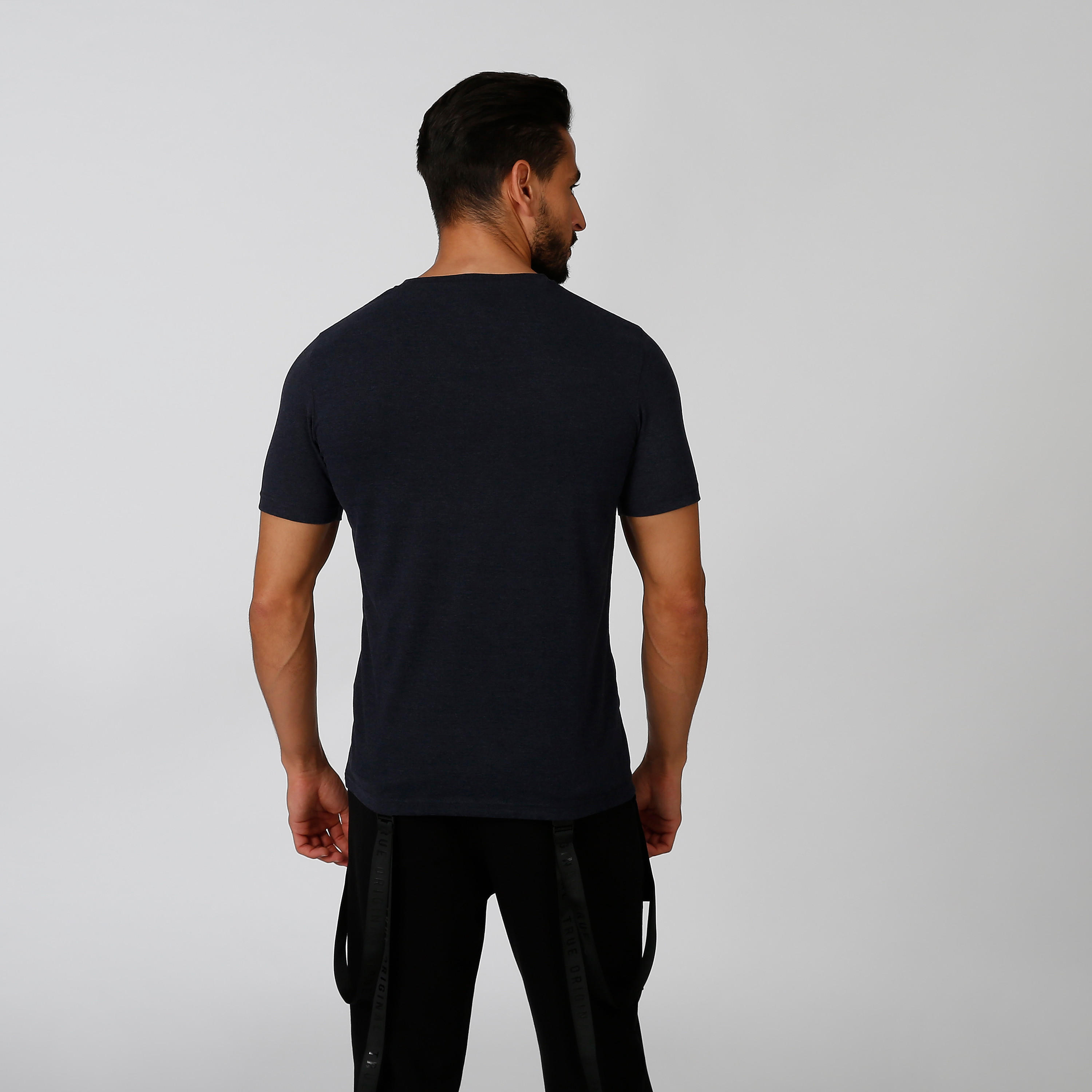 تيشيرت مستدام سليم بياقة مستديرة وطبعات سمايلي وورلد -men-clothing-tshirtsandpolos-tshirts-image-2
