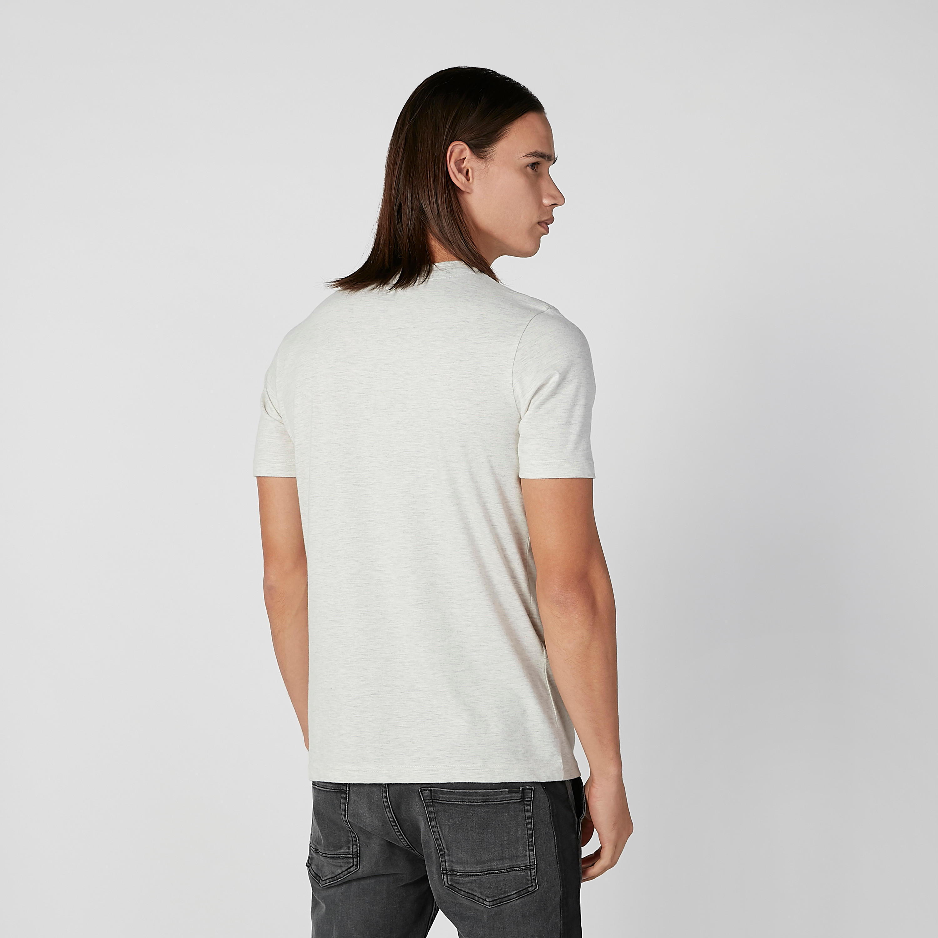 تيشيرت  مستدام سليم بياقة ضيّقة وطبعات سمايلي وورلد-men-clothing-tshirtsandpolos-tshirts-image-4