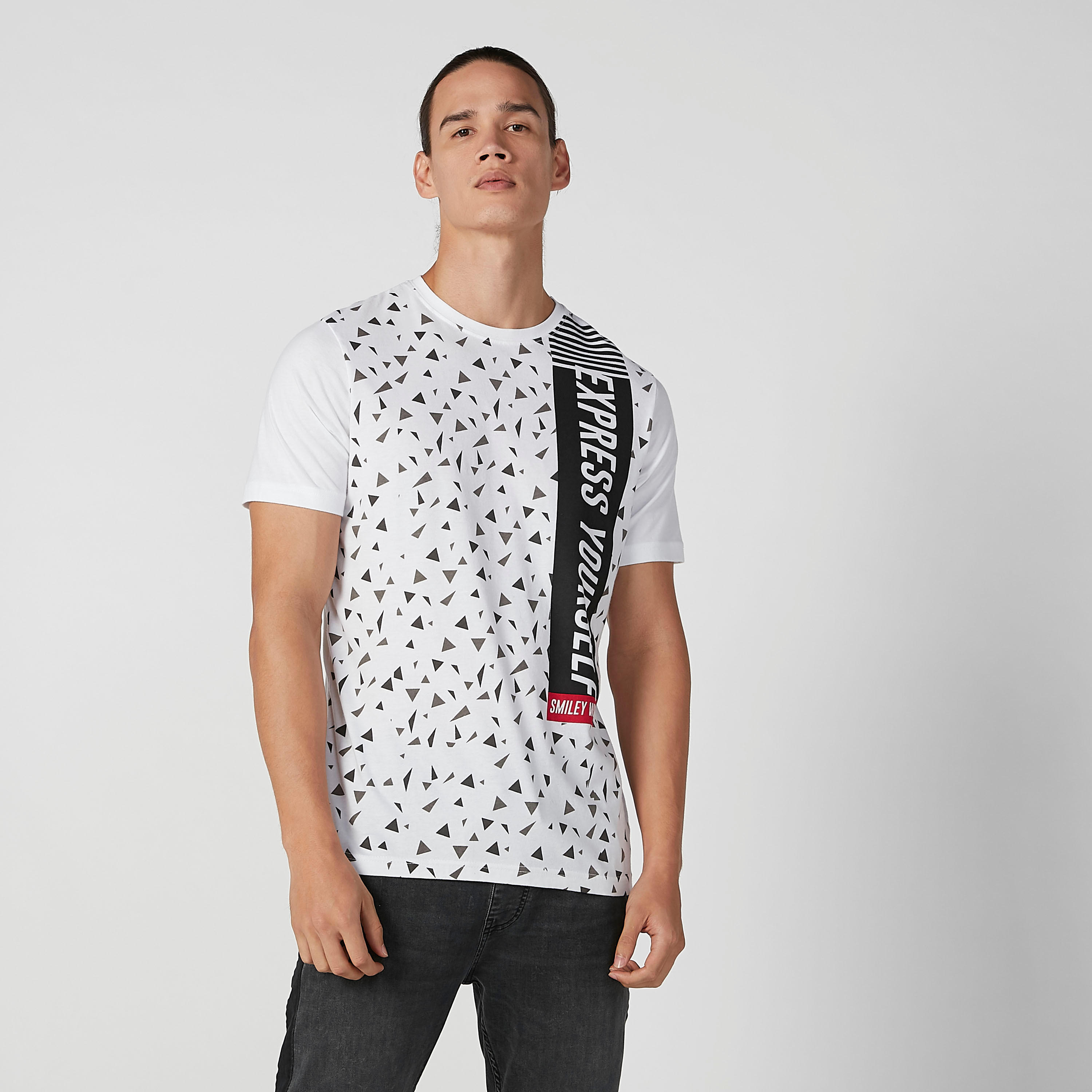 Sustainable Smiley World Slim Fit Printed Crew Neck T-shirt-men-clothing-tshirtsandpolos-tshirts-image-1