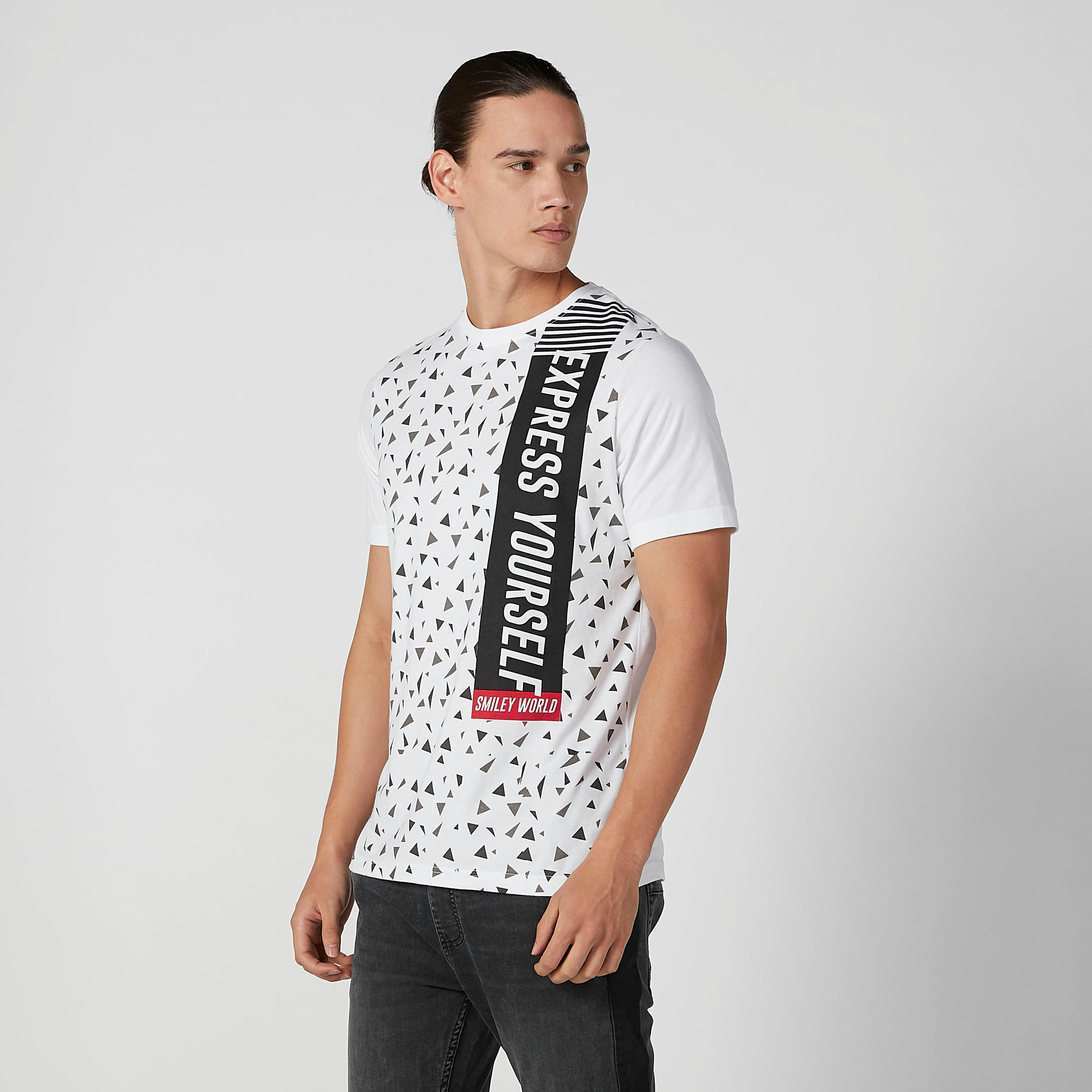 Sustainable Smiley World Slim Fit Printed Crew Neck T-shirt-men-clothing-tshirtsandpolos-tshirts-image-4