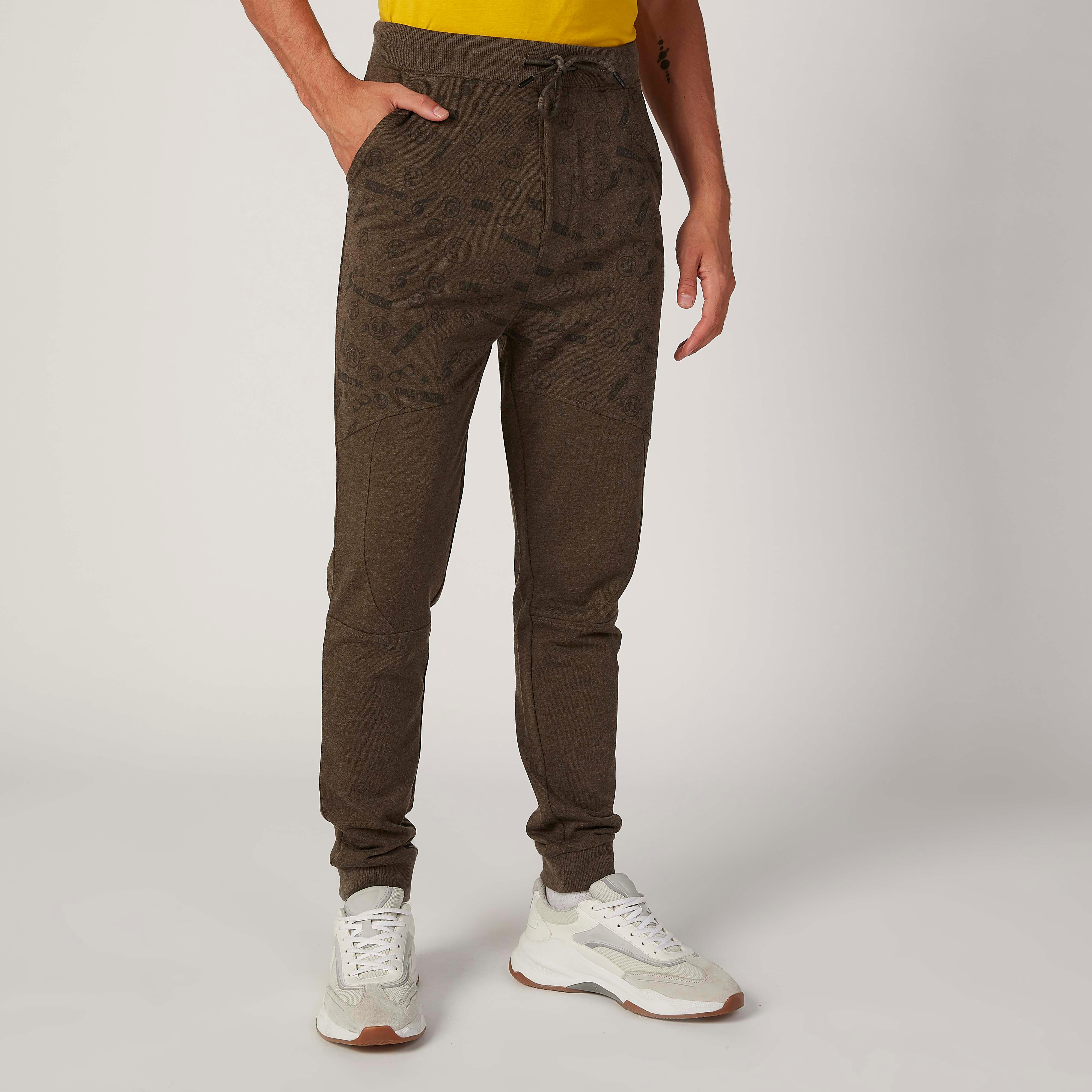 بنطلون رياضي مستدام سليم بخصر متوسط الارتفاع وطبعات سمايلي وورلد -men-clothing-bottoms-joggers-image-2