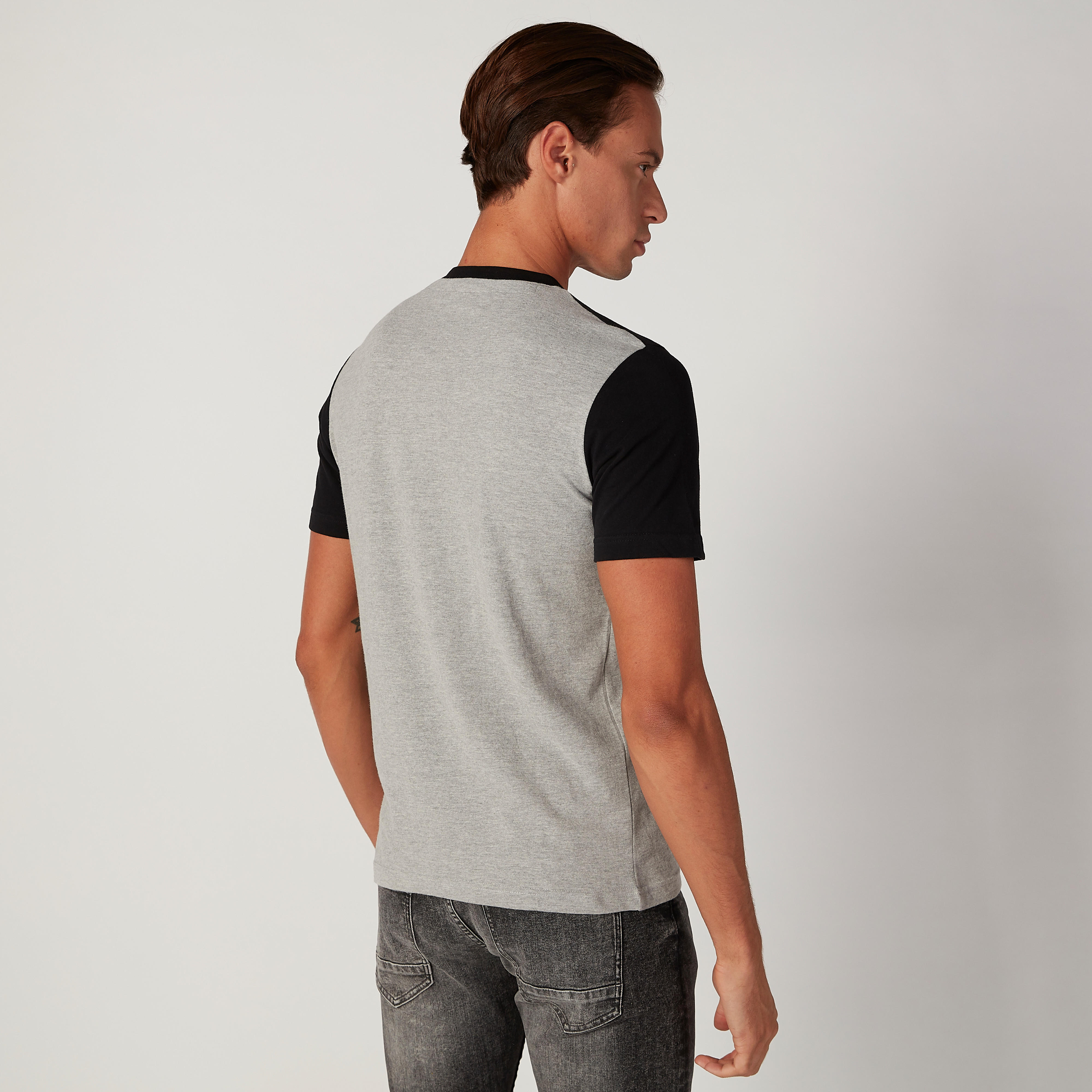 تيشيرت مستدام سليم بياقة ضيّقة وطبعات سمايلي وورلد -men-clothing-tshirtsandpolos-tshirts-image-4