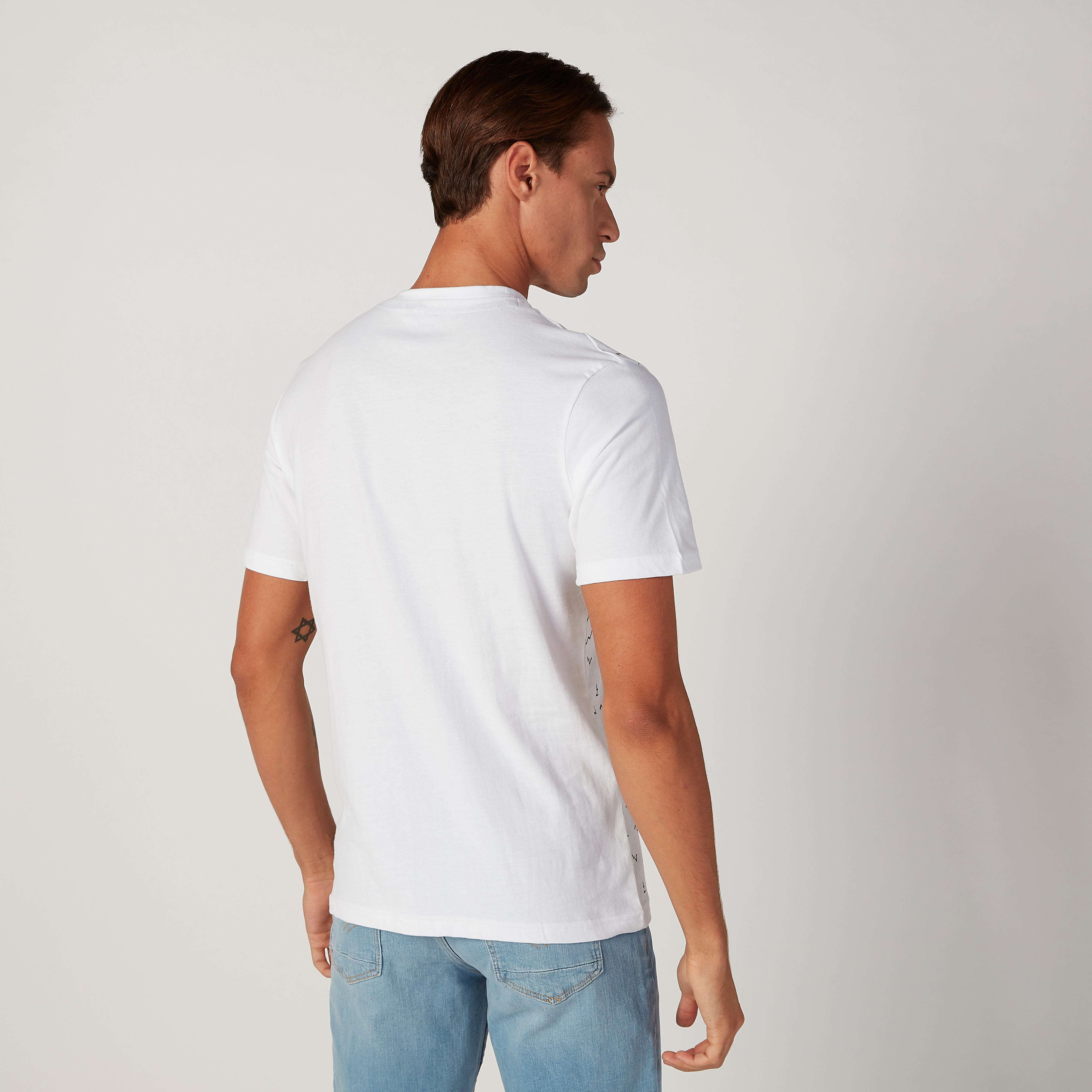 Sustainable Smiley World Slim Fit Printed T-shirt with Crew Neck-men-clothing-tshirtsandpolos-tshirts-image-4
