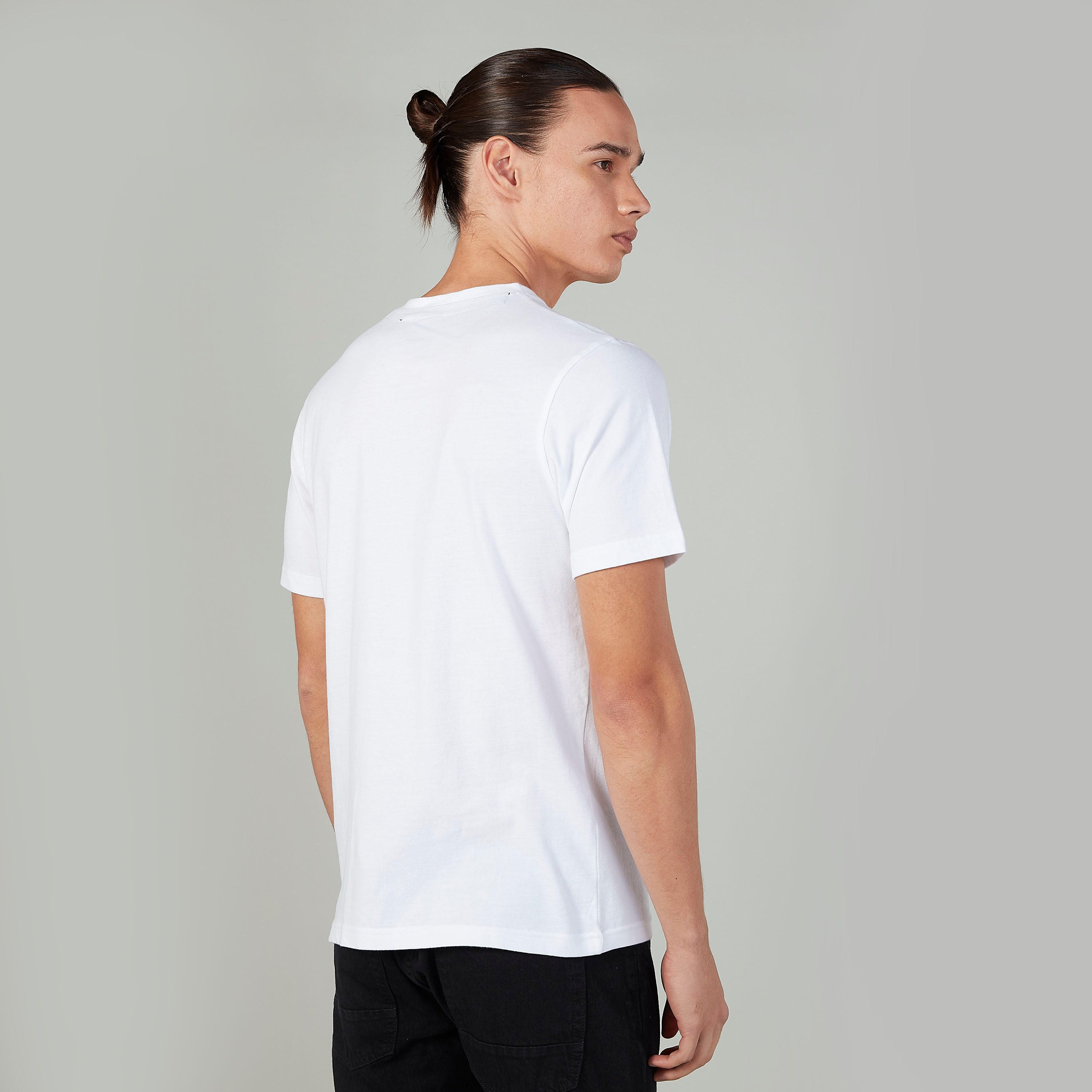 تيشيرت مستدام سليم  بياقة مستديرة وطبعات سمايلي وورلد -men-clothing-tshirtsandpolos-tshirts-image-4