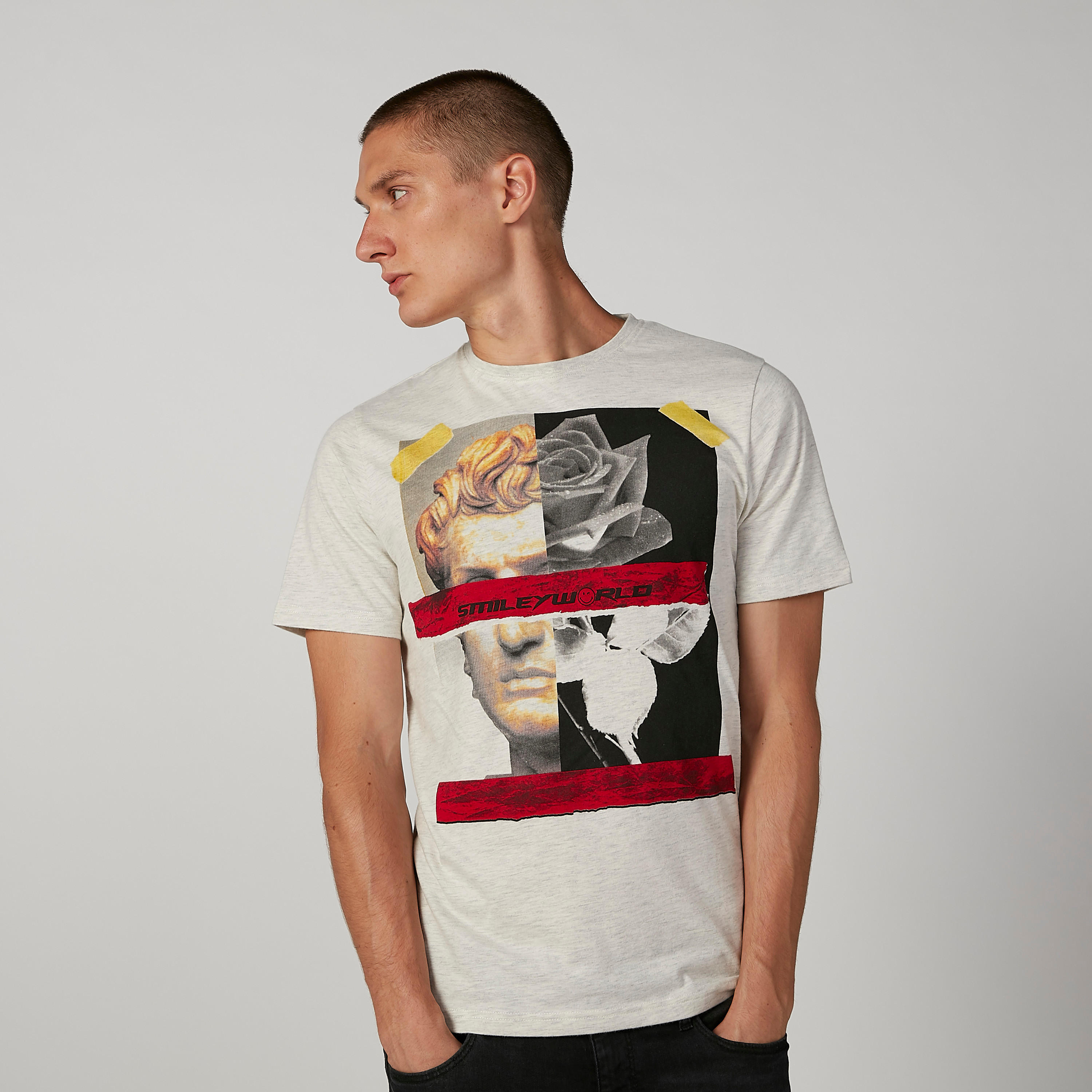 تيشيرت مستدام سليم بياقة ضيّقة وطبعات سمايلي وورلد -men-clothing-tshirtsandpolos-tshirts-image-1