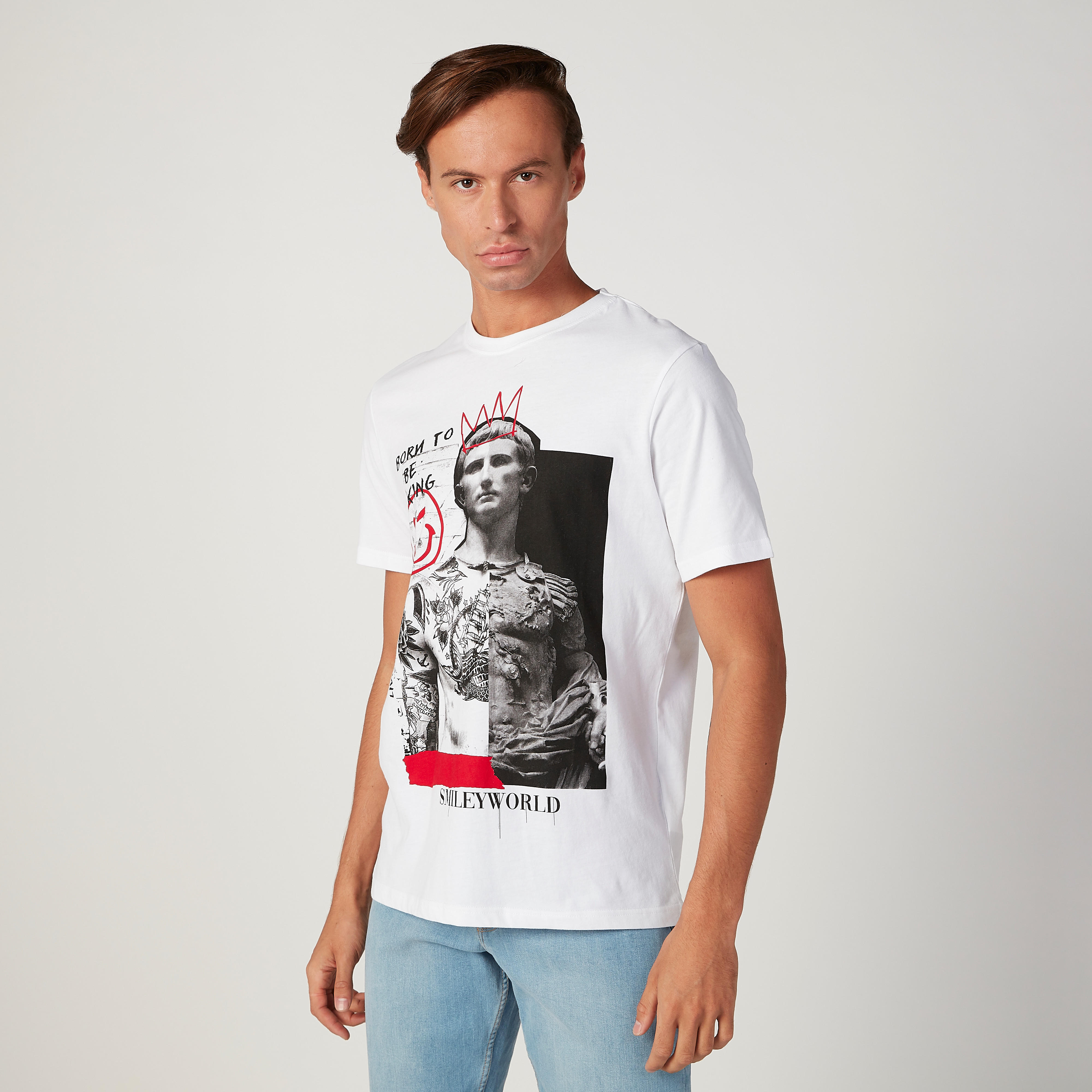 تيشيرت مستدام سليم بياقة ضيّقة وطبعات سمايلي وورلد -men-clothing-tshirtsandpolos-tshirts-image-4