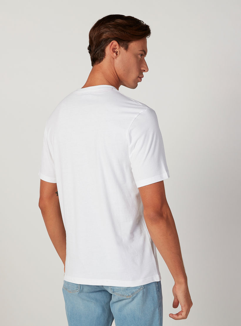 تيشيرت مستدام سليم بياقة ضيّقة وطبعات سمايلي وورلد -men-clothing-tshirtsandpolos-tshirts-image-1