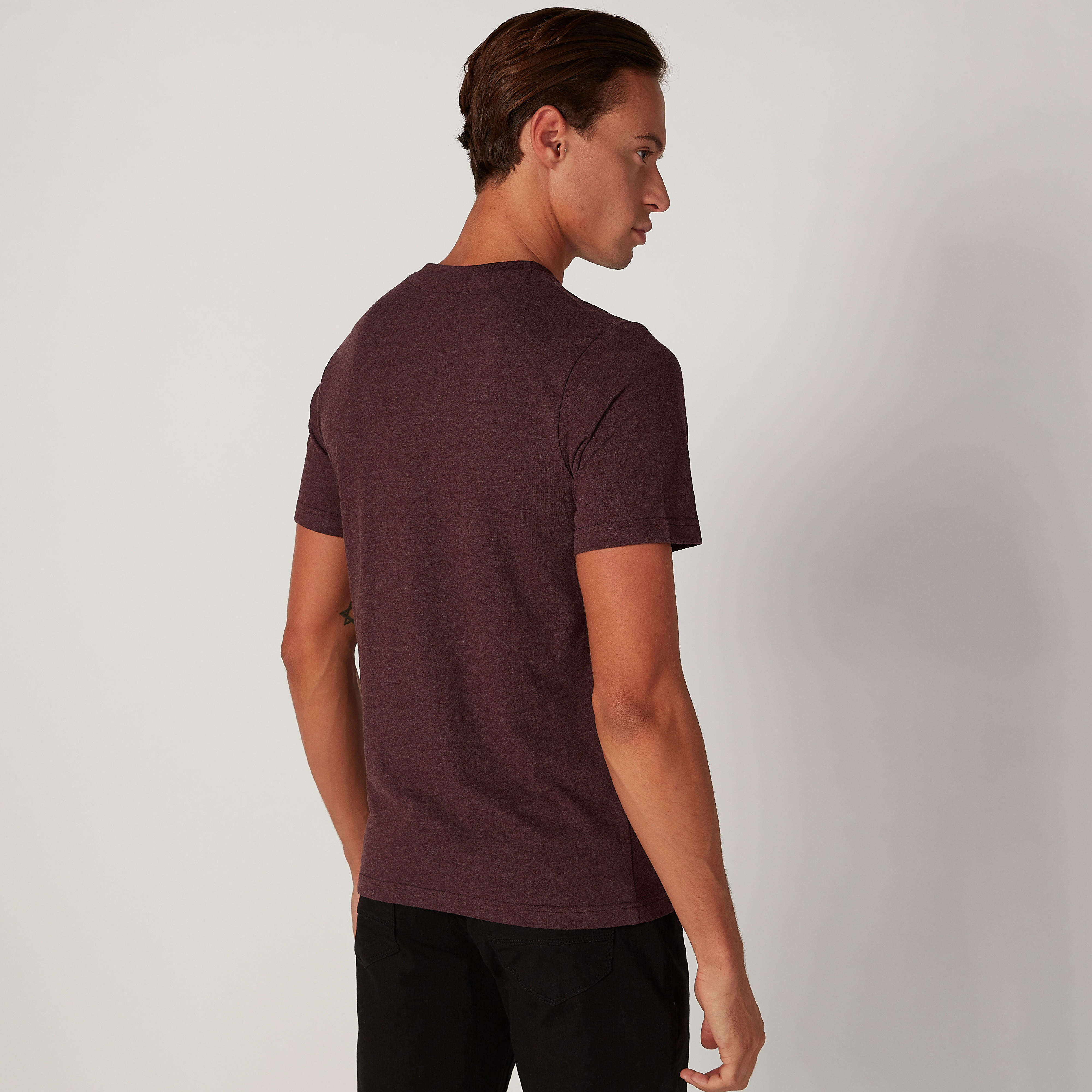 تيشيرت مستدام سليم بياقة ضيّقة وطبعات سمايلي وورلد -men-clothing-tshirtsandpolos-tshirts-image-4