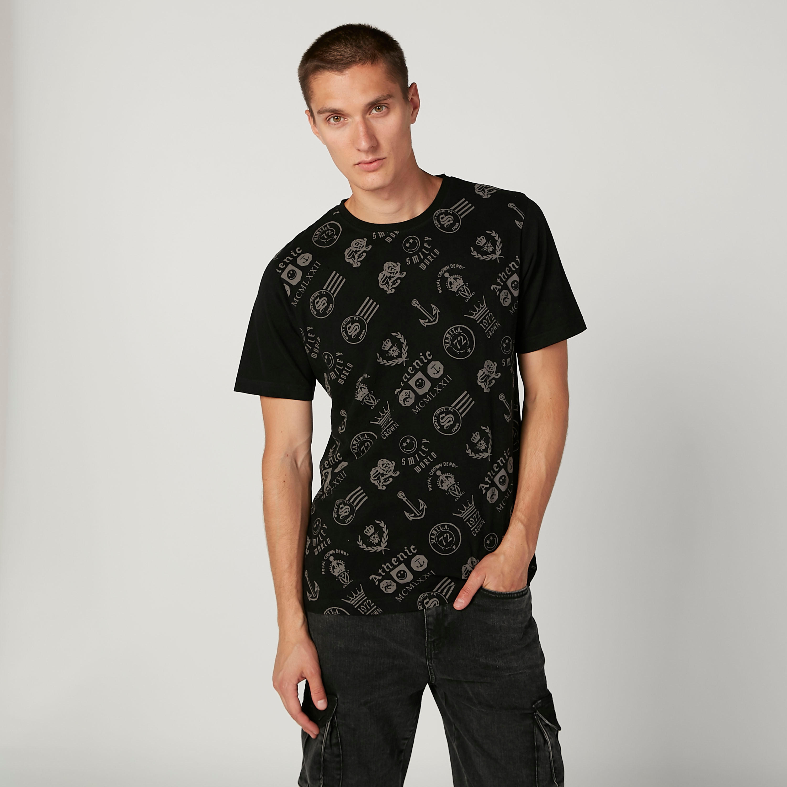تيشيرت مستدام سليم  بطبعات وياقة مستديرة -men-clothing-tshirtsandpolos-tshirts-image-1