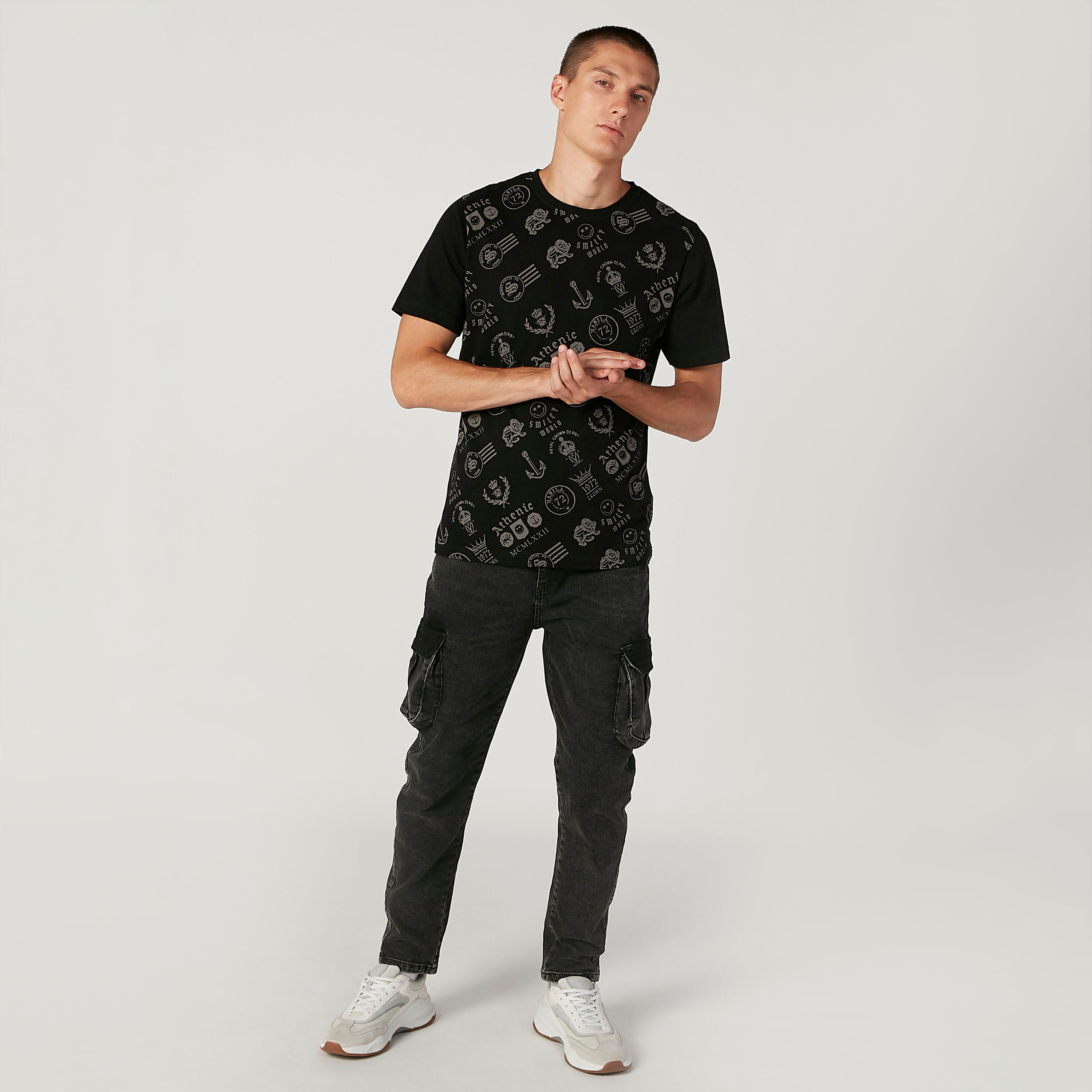 تيشيرت مستدام سليم  بطبعات وياقة مستديرة -men-clothing-tshirtsandpolos-tshirts-image-2