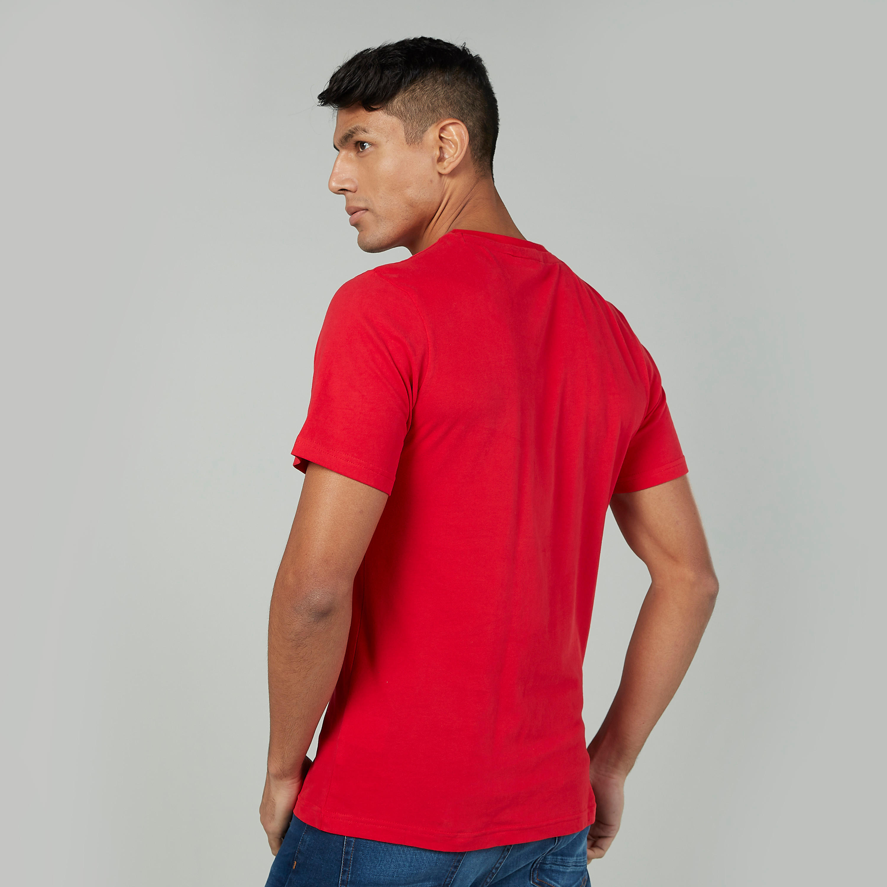 فستان قميص مستدام سادة ميدي بأكمام قصيرة-men-clothing-tshirtsandpolos-tshirts-image-4