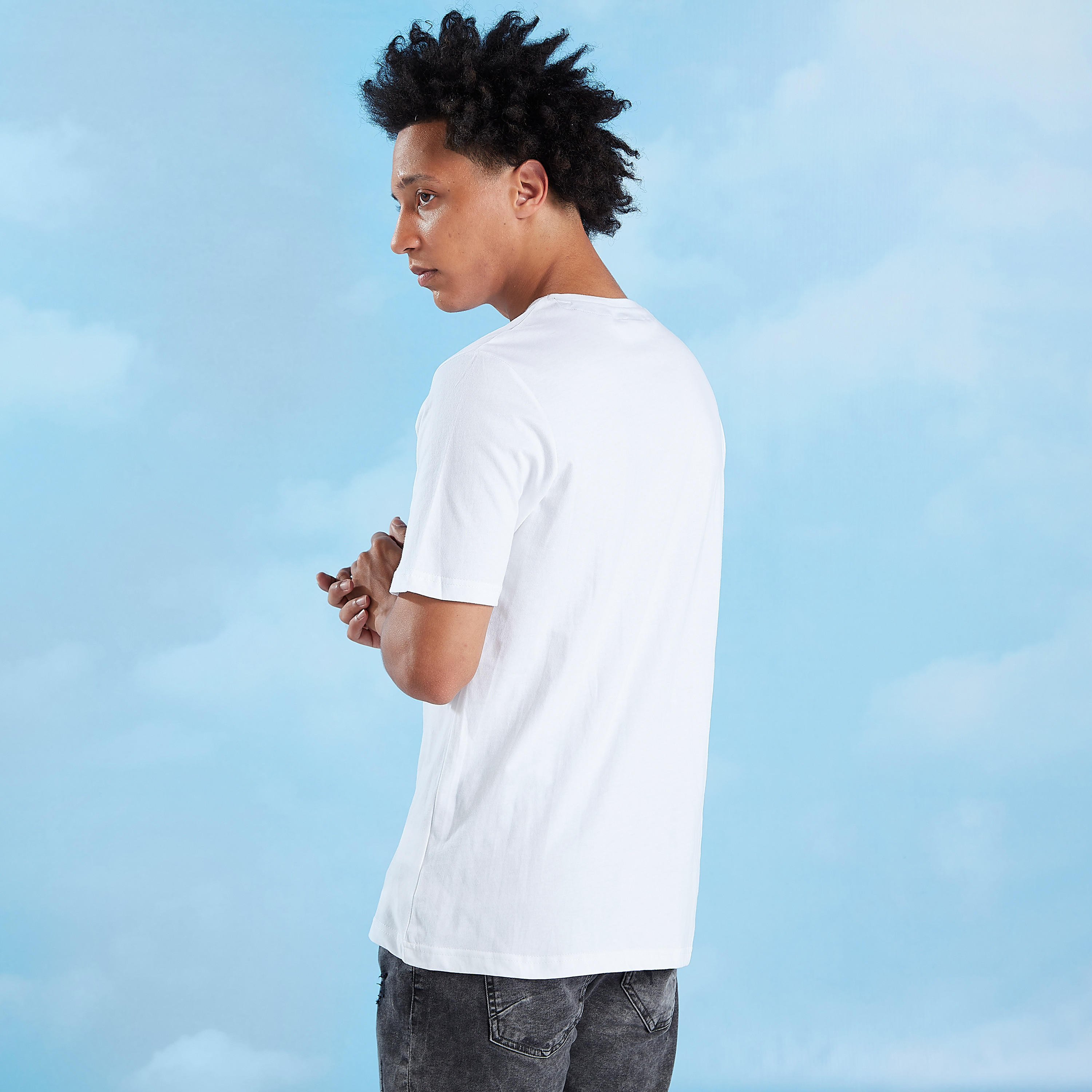 تيشيرت مستدام بأكمام قصيرة وطبعات سمايلي وورلد -men-clothing-tshirtsandpolos-tshirts-image-4
