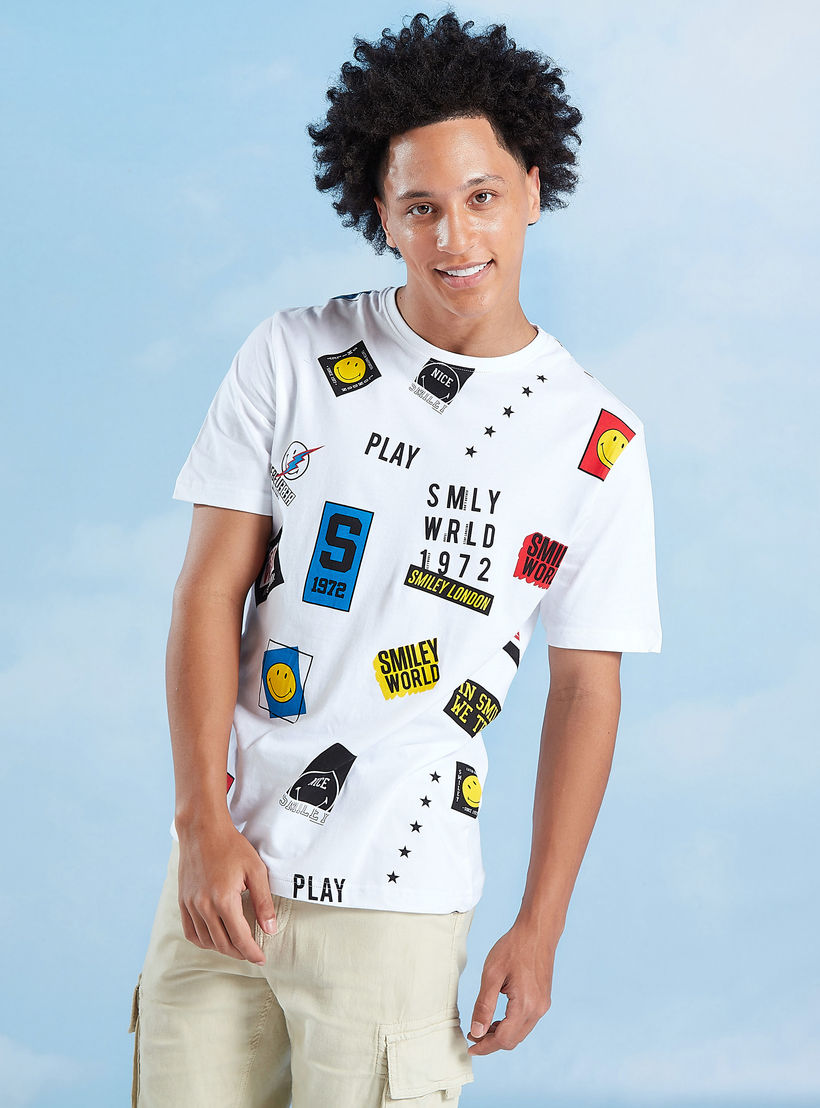 Sustainable Smiley World Slim Fit Printed T-shirt with Crew Neck-men-clothing-tshirtsandpolos-tshirts-image-3