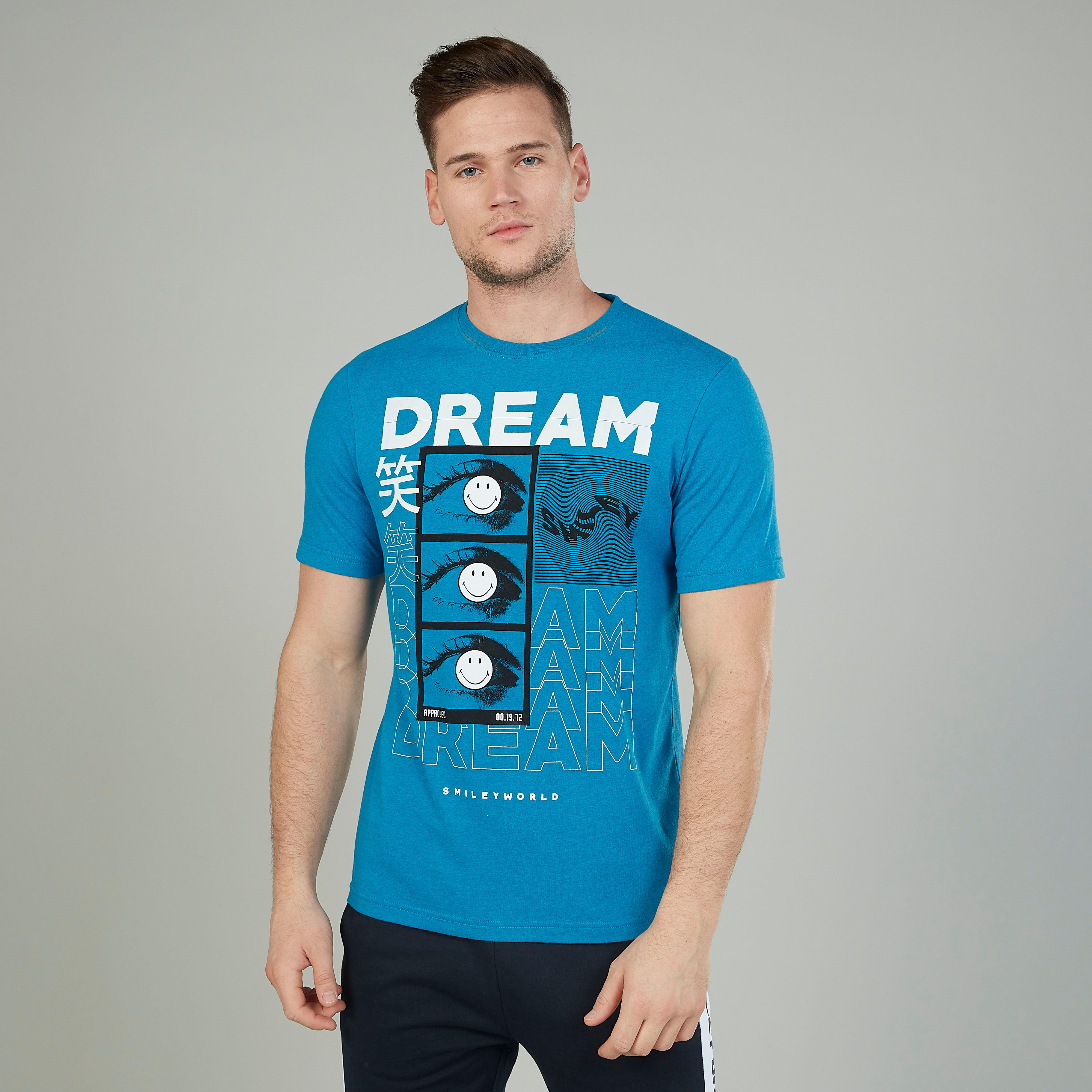 تيشيرت بياقة ضيّقة وأكمام قصيرة وطبعات سمايلي وورلد-men-clothing-tshirtsandpolos-tshirts-image-1