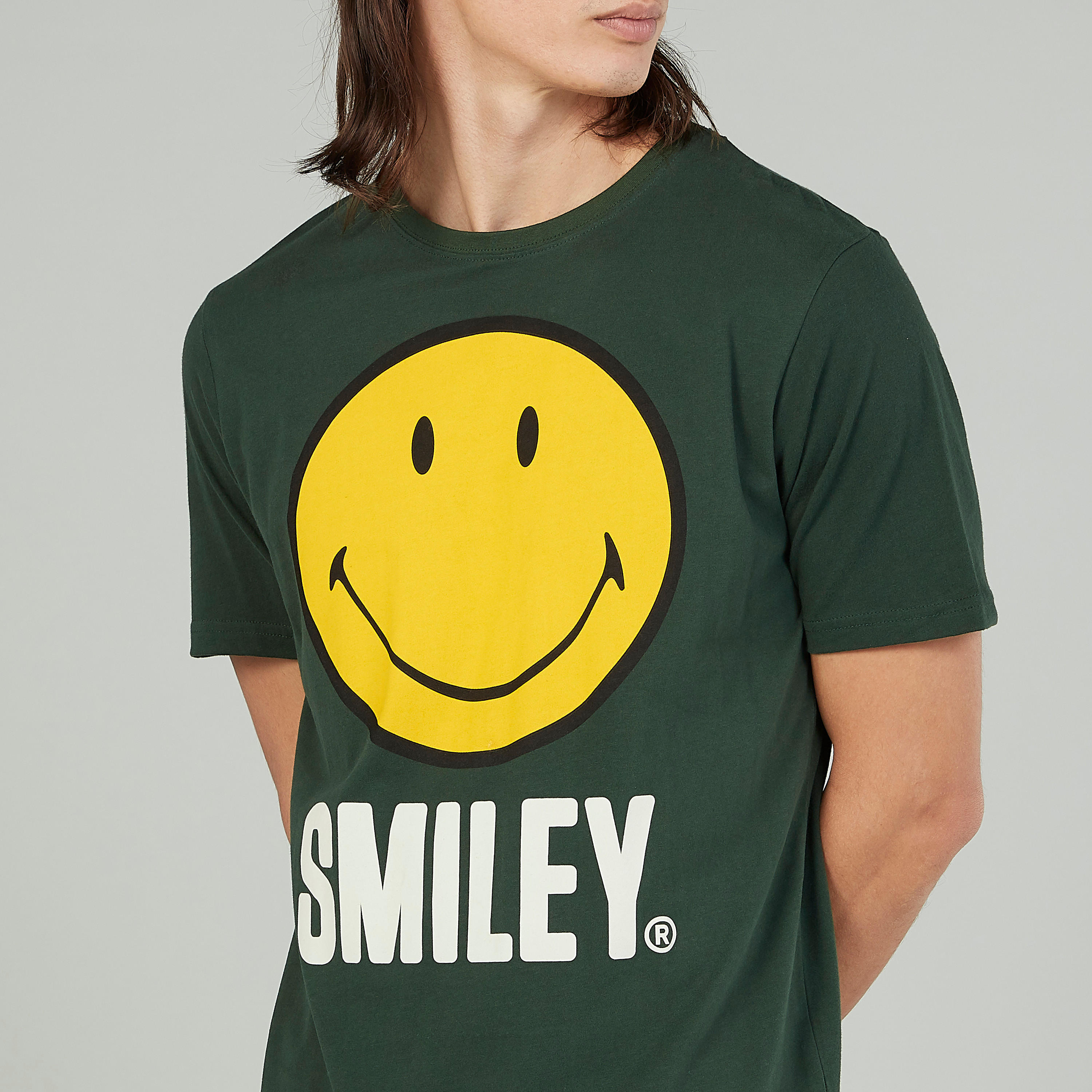 تيشيرت بأكمام قصيرة وطبعات جرافيك سمايلي وورلد-men-clothing-tshirtsandpolos-tshirts-image-3