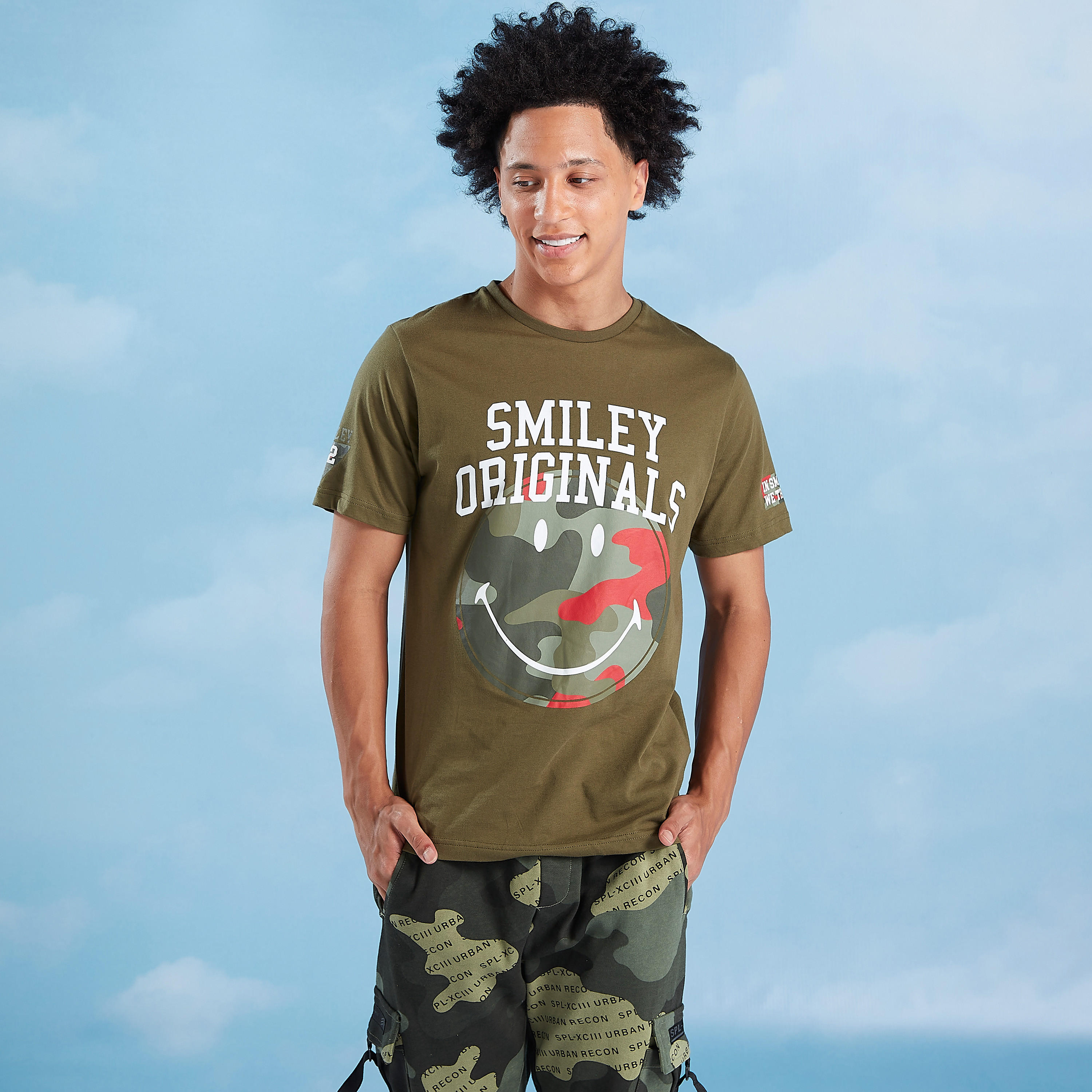 Smiley World Printed T-shirt with Round Neck and Short Sleeves-men-clothing-tshirtsandpolos-tshirts-image-1