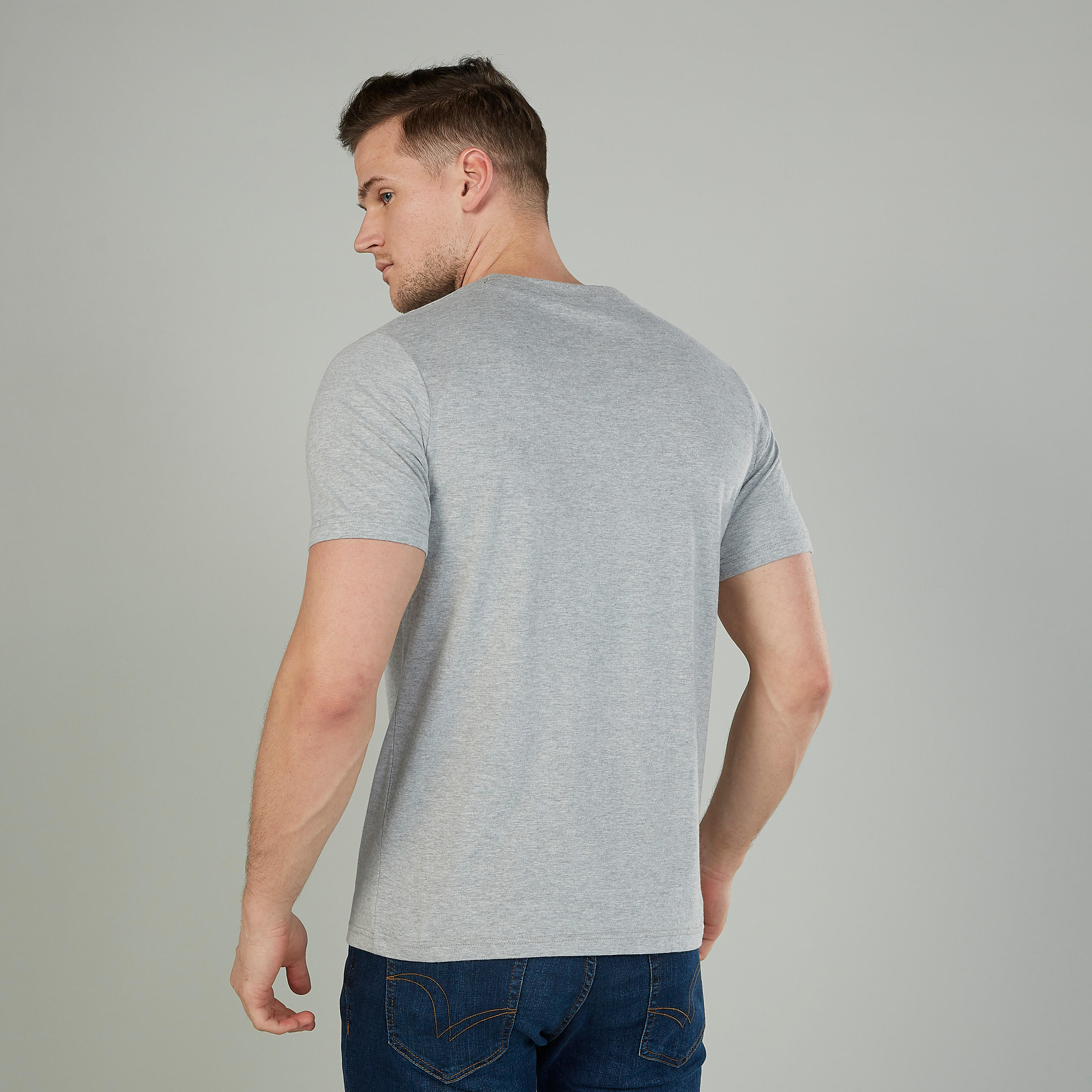 تيشيرت بياقة ضيّقة وأكمام قصيرة وطبعات سمايلي وورلد-men-clothing-tshirtsandpolos-tshirts-image-4