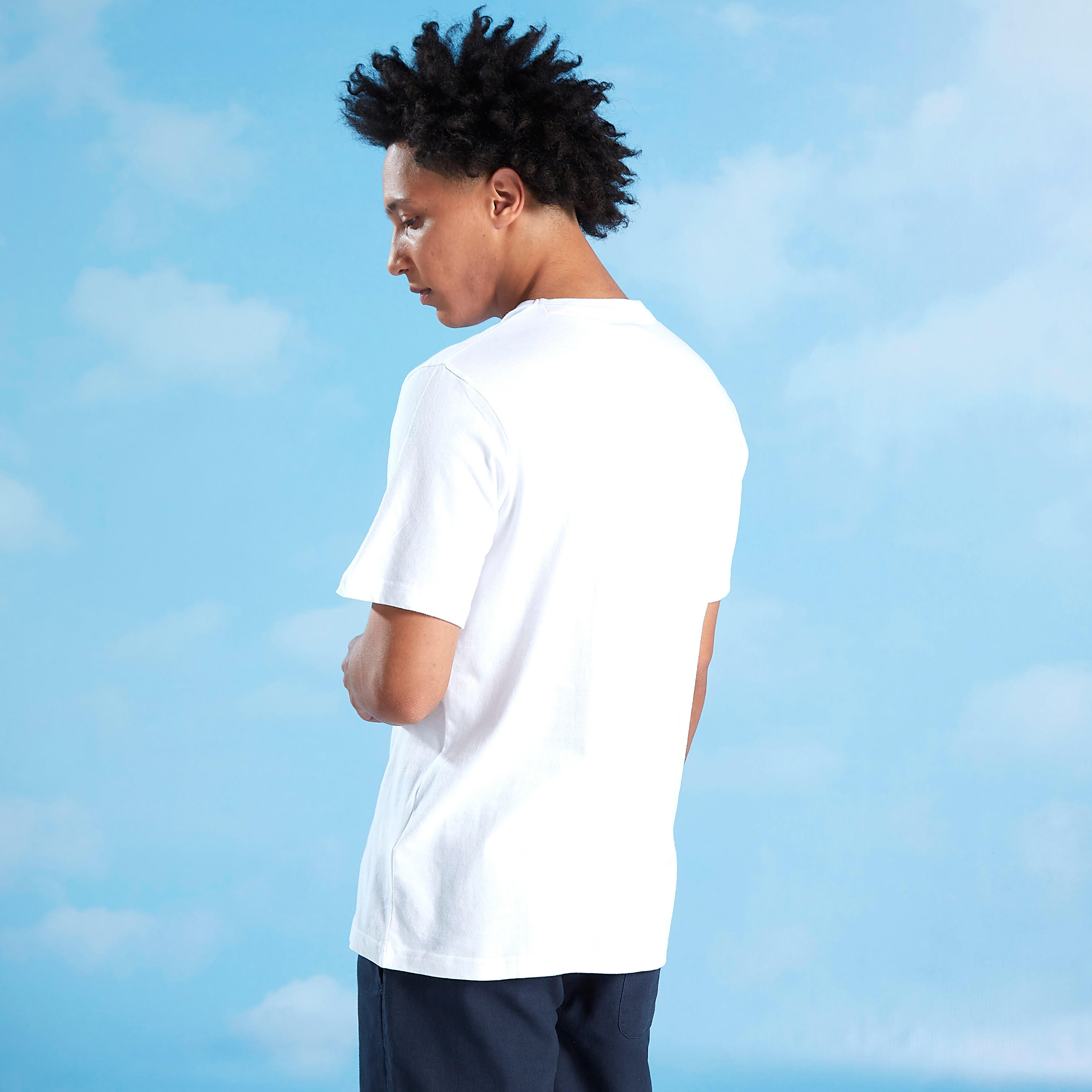 تيشيرت بياقة ضيّقة وأكمام قصيرة وطبعات سمايلي وورلد-men-clothing-tshirtsandpolos-tshirts-image-2