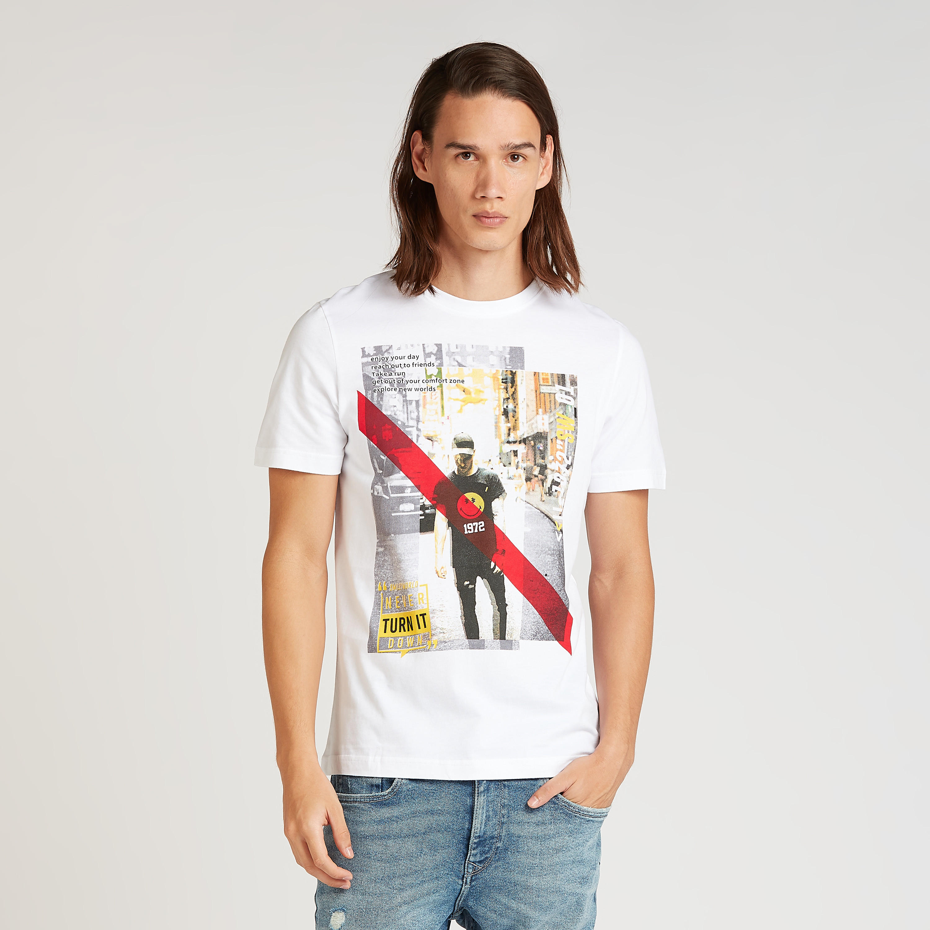Smiley World Printed T-shirt with Crew Neck and Short Sleeves-men-clothing-tshirtsandpolos-tshirts-image-1