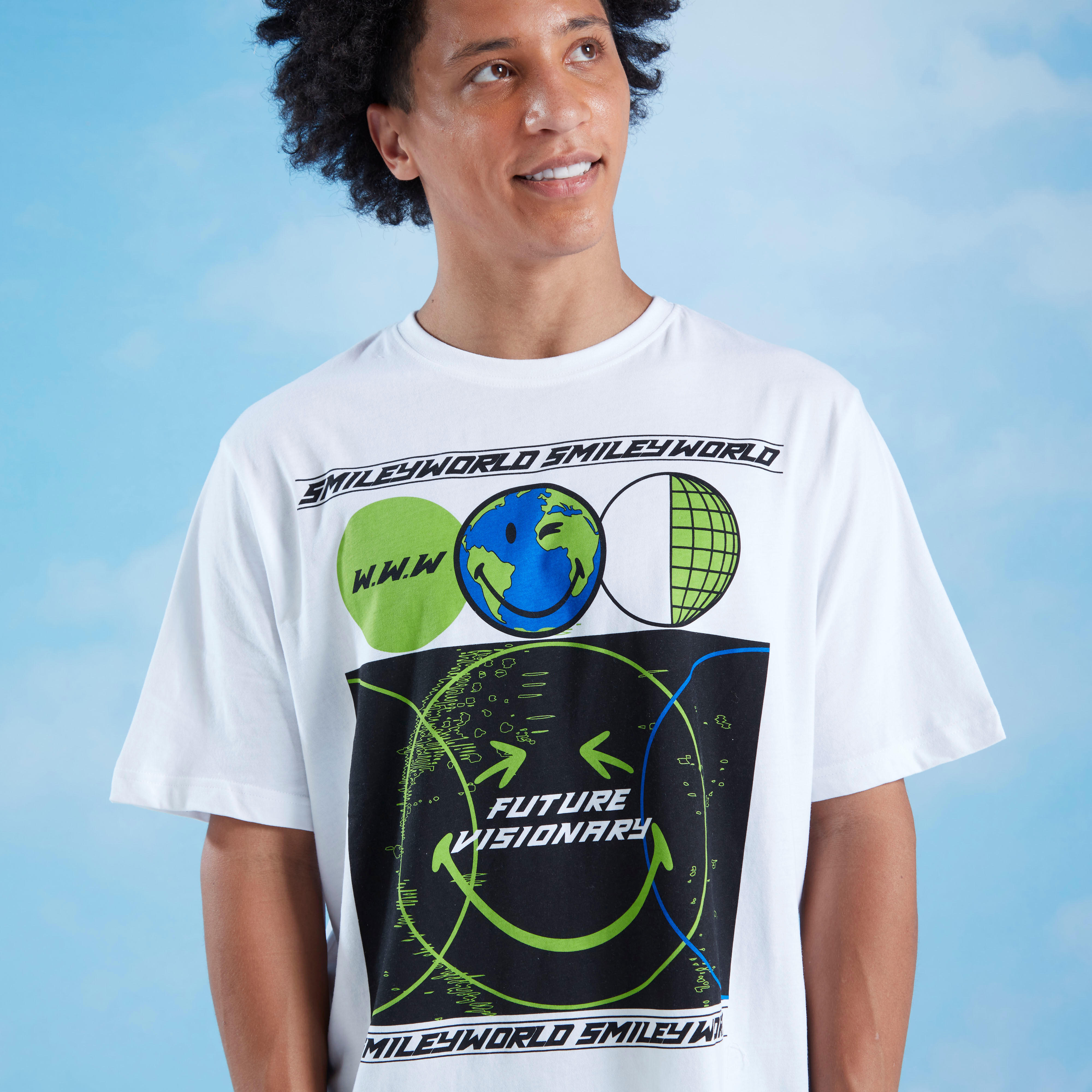 Sustainable Smiley World Printed Crew Neck T-shirt with Short Sleeves-men-clothing-tshirtsandpolos-tshirts-image-4