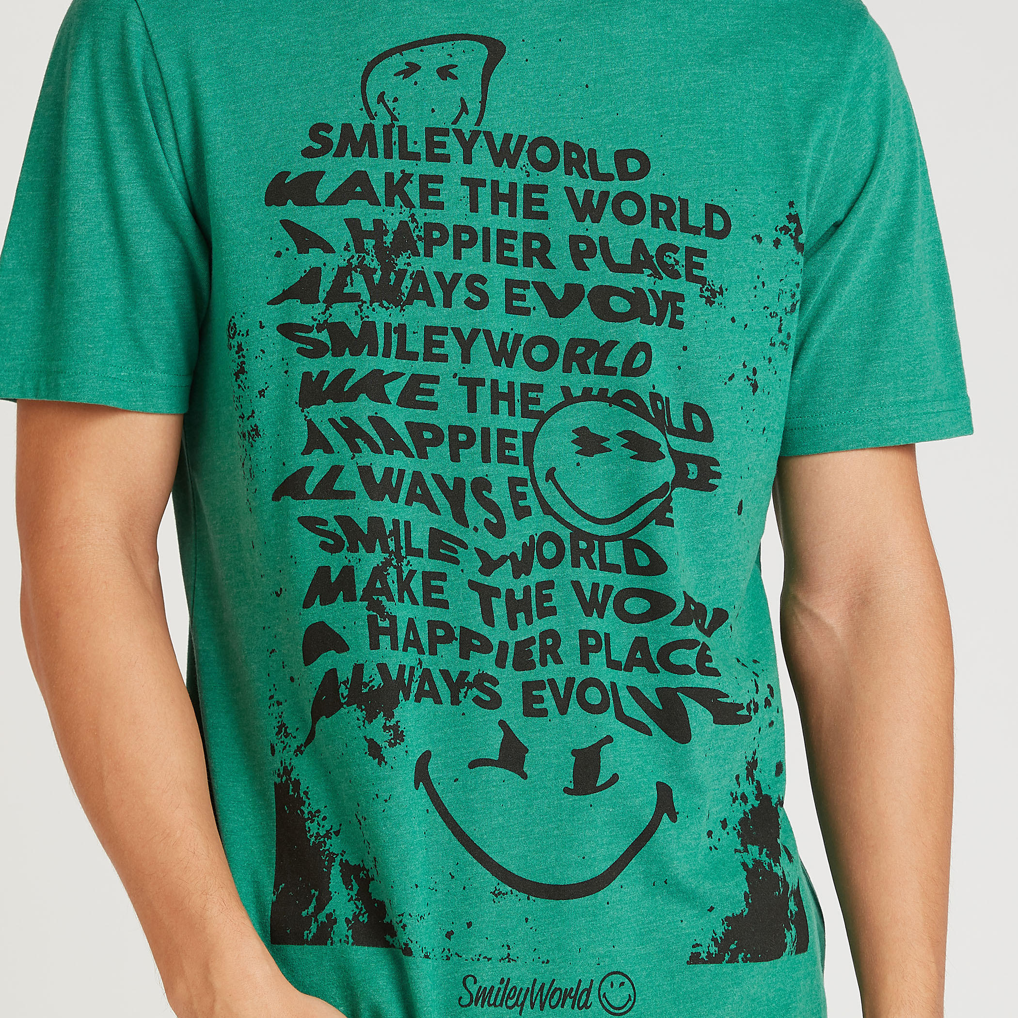 تيشيرت مستدام بياقة ضيّقة وأكمام قصيرة وطبعات سمايلي وورلد-men-clothing-tshirtsandpolos-tshirts-image-3