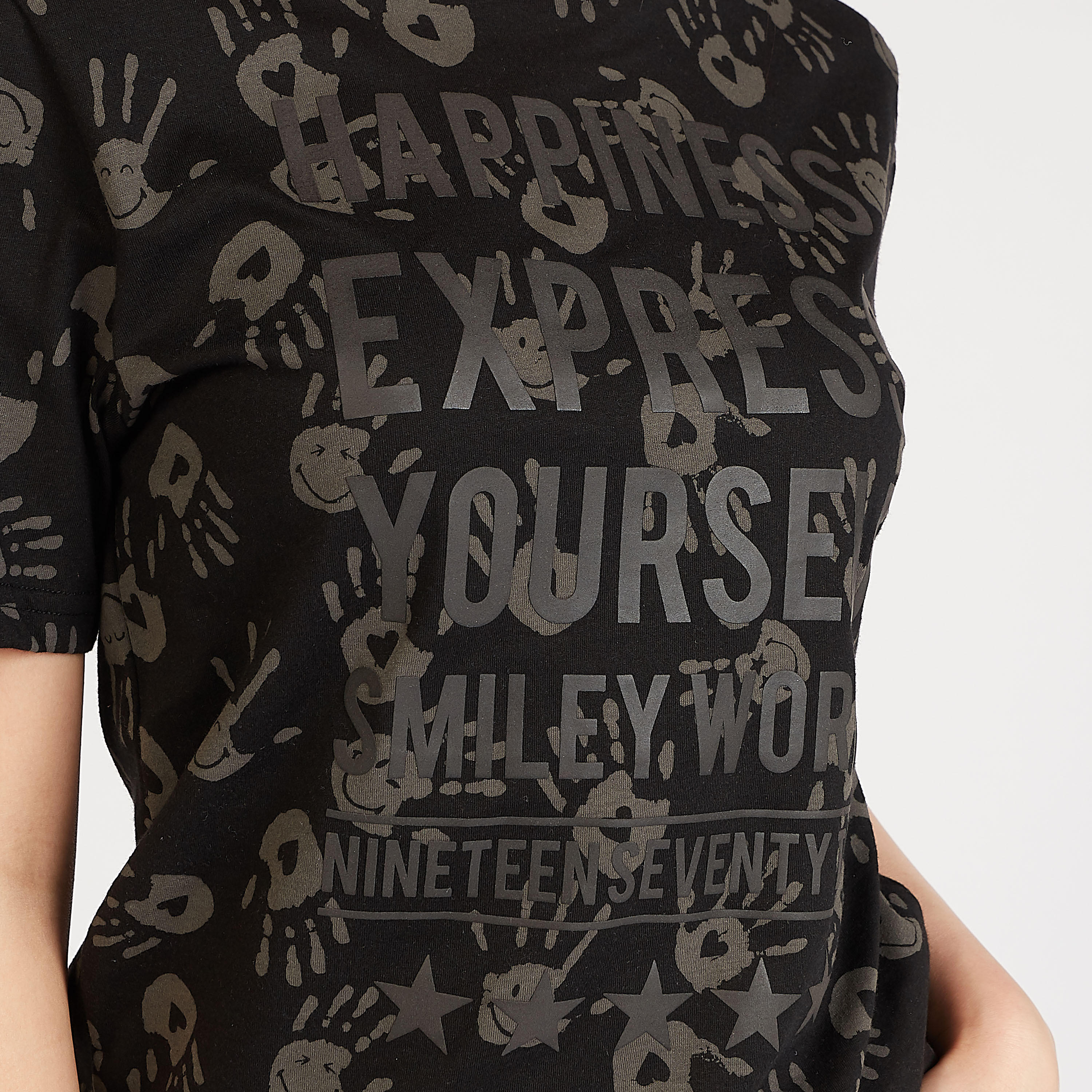 Sustainable Smiley World Graphic Print T-shirt with Crew Neck-women-clothing-tshirts-image-3
