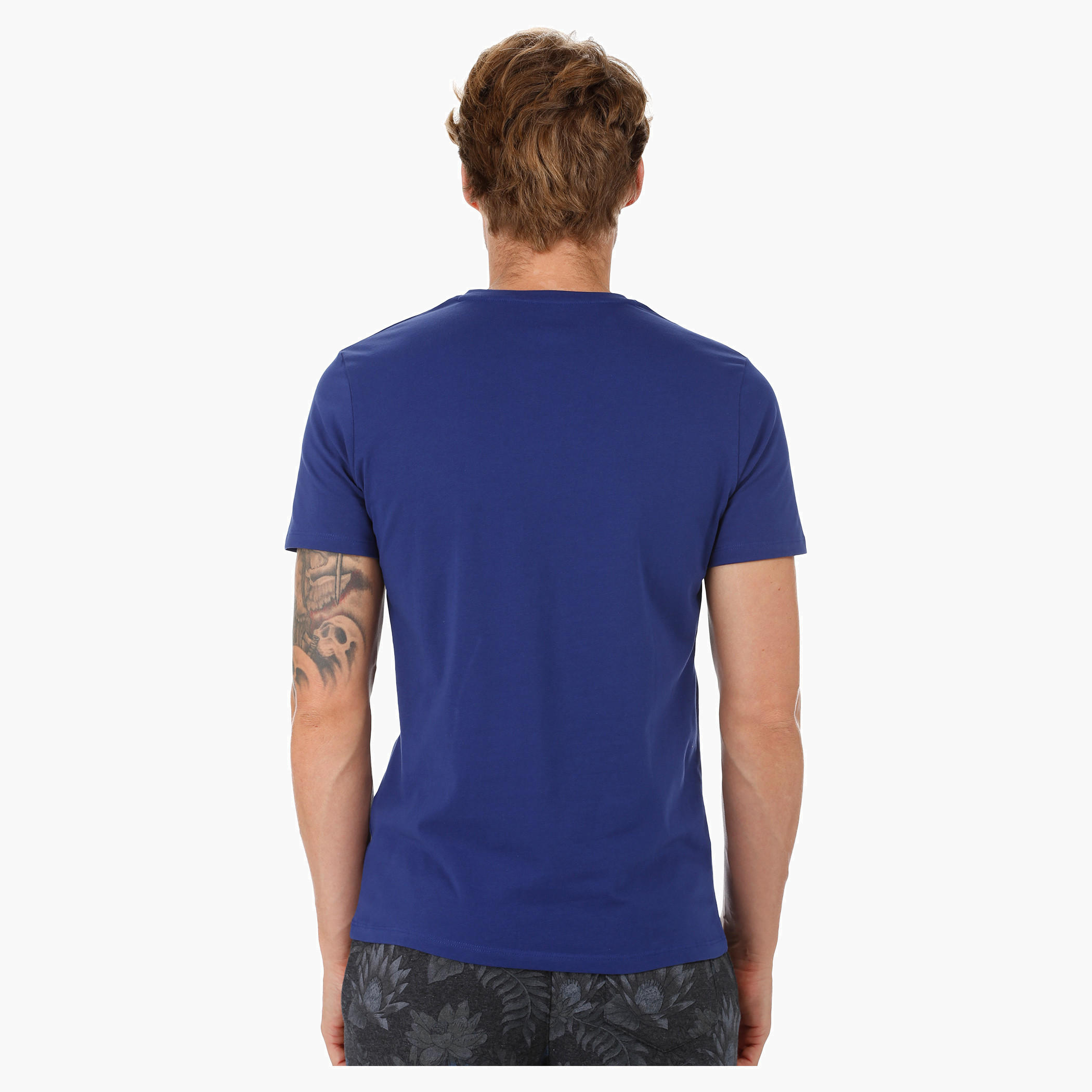 Short-sleeved V-neck T-shirt-men-clothing-tshirtsandpolos-tshirts-image-2