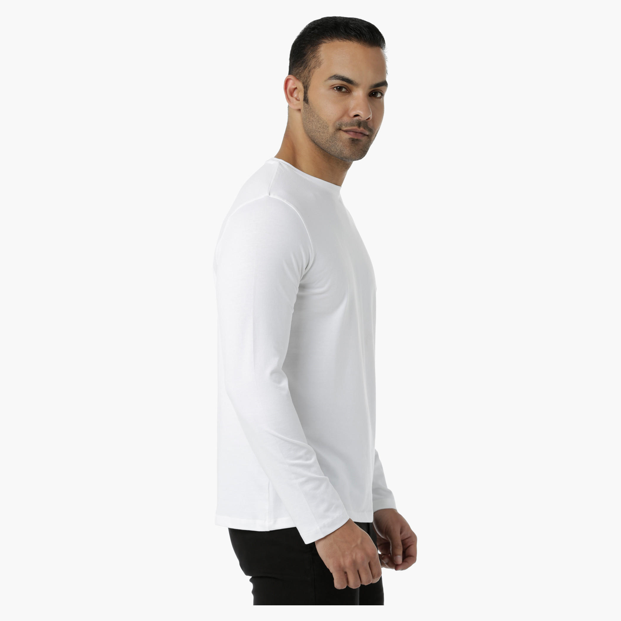 Basic T-Shirt with Crew Neck and Long Sleeves in Regular Fit-men-clothing-tshirtsandpolos-tshirts-image-8