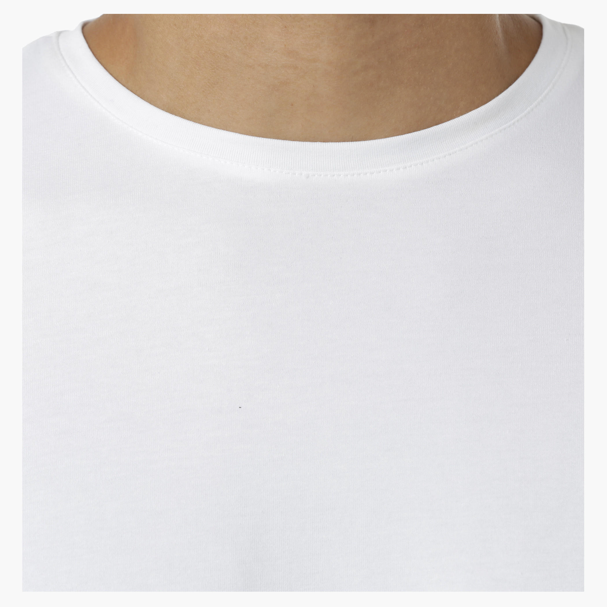 Basic T-Shirt with Crew Neck and Long Sleeves in Regular Fit-men-clothing-tshirtsandpolos-tshirts-image-9