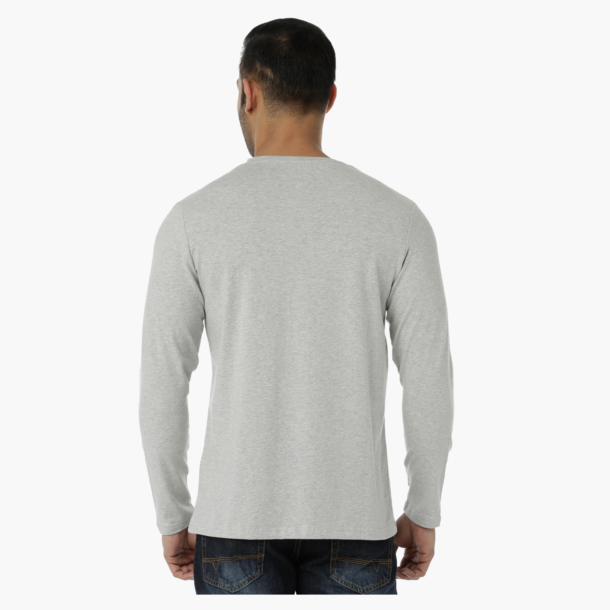 Basic T-Shirt with V-Neck and Long Sleeves in Regular Fit-men-clothing-tshirtsandpolos-tshirts-image-2