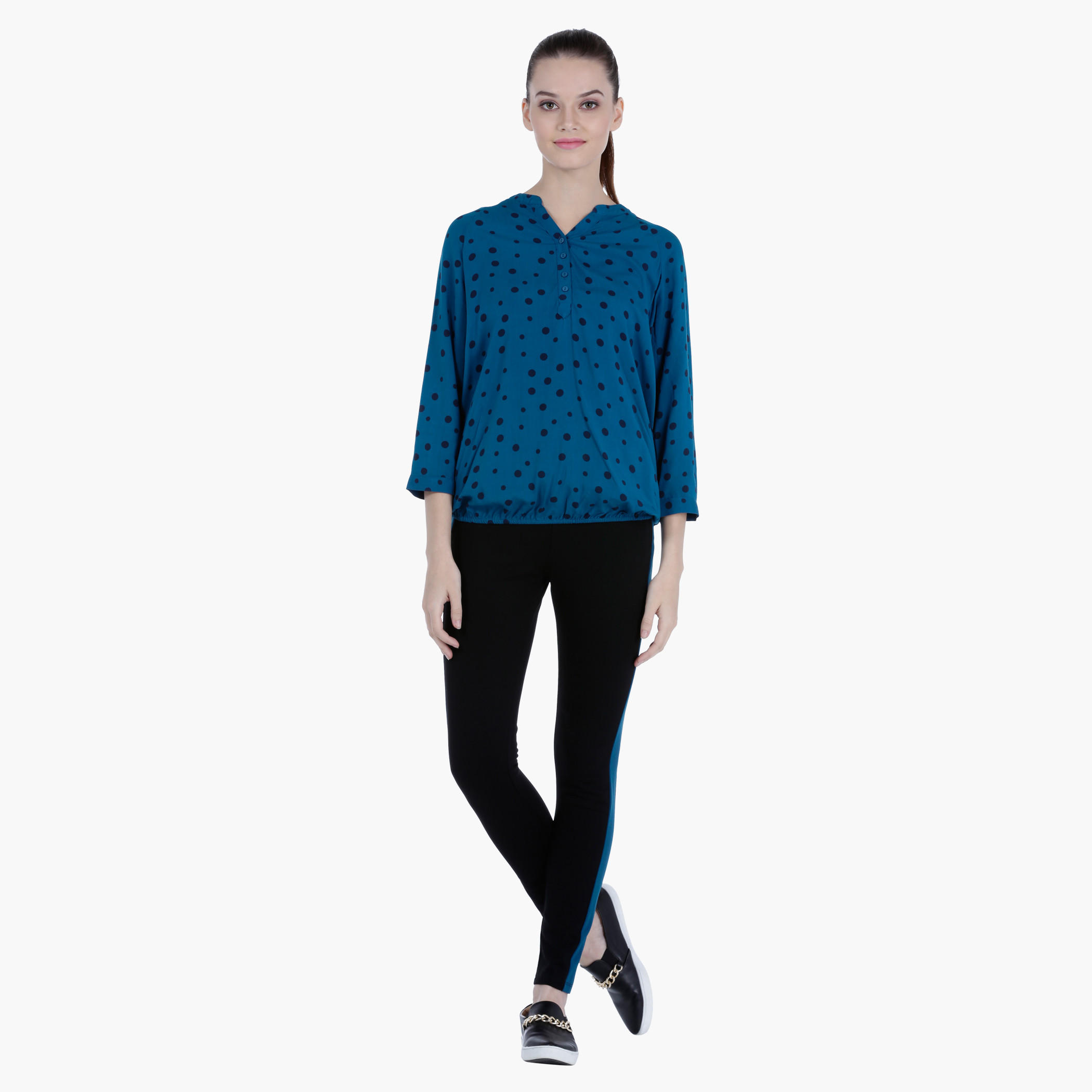 Casual Top with 3/4 Sleeves in Regular Fit-women-clothing-shirtsandblouses-blouses-image-5
