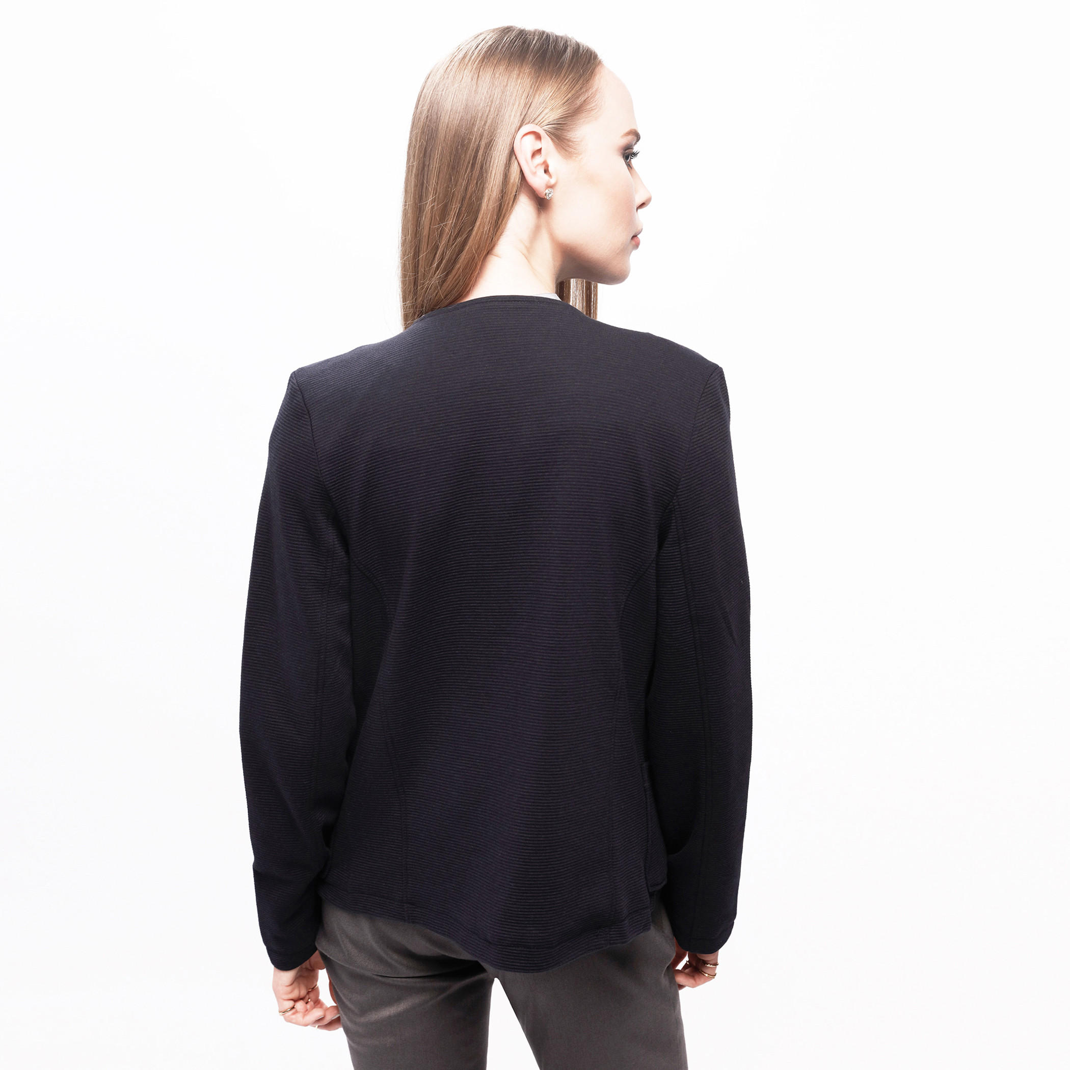 Long Sleeves Jacket with Zip Closure and Pocket Detail-women-winterwear-coatsandjackets-jackets-image-2