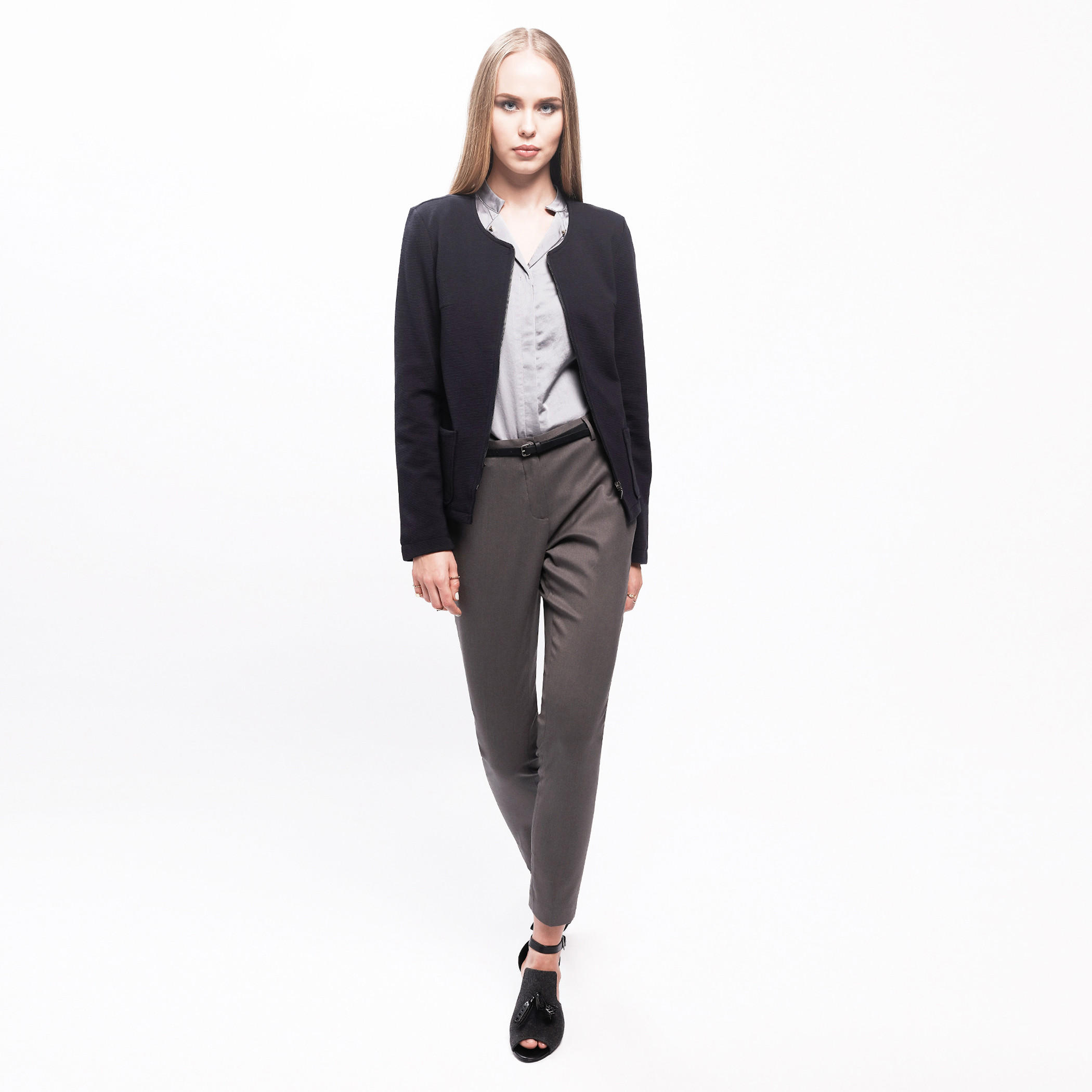 Long Sleeves Jacket with Zip Closure and Pocket Detail-women-winterwear-coatsandjackets-jackets-image-5