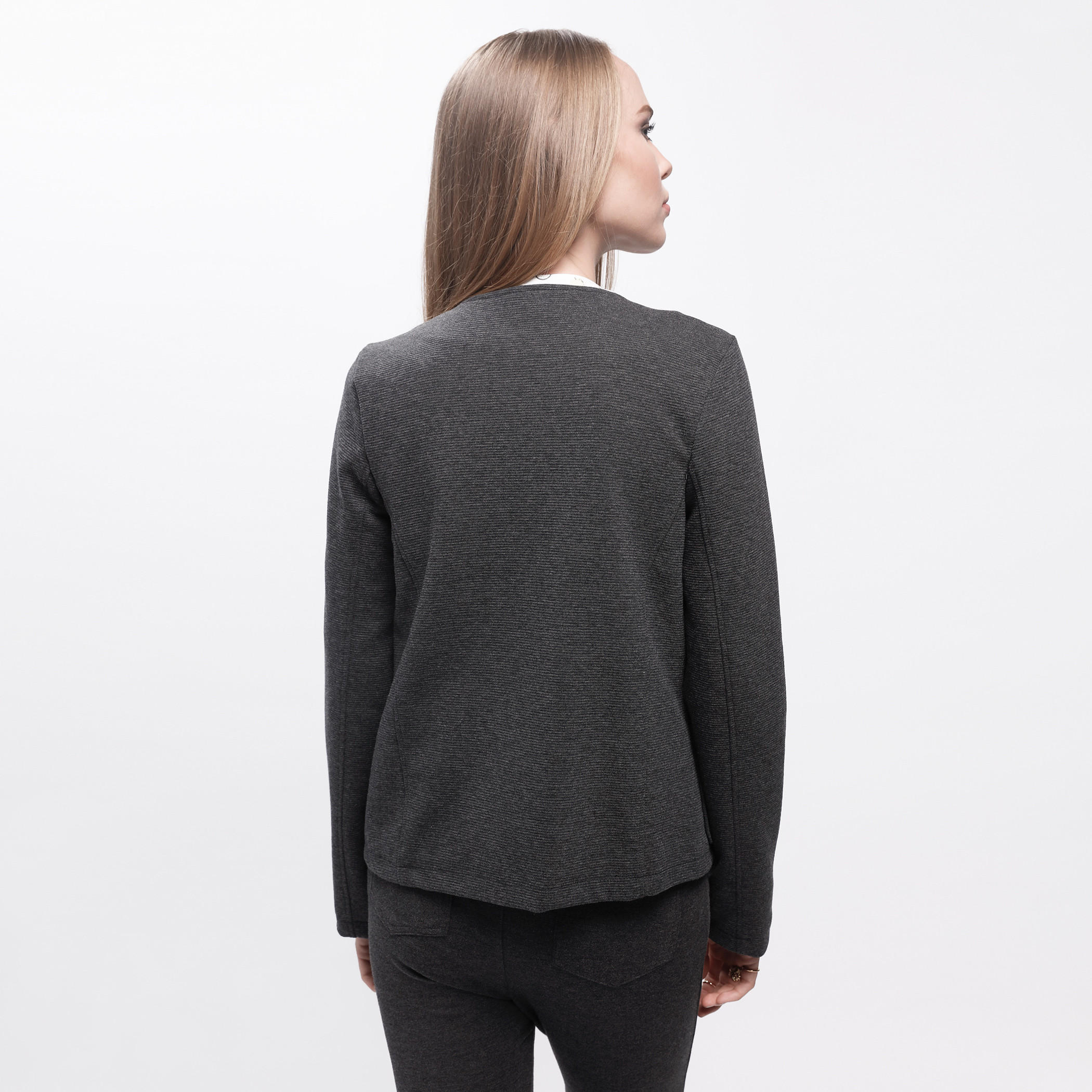 Long Sleeves Jacket with Zip Closure and Pocket Detail-women-winterwear-coatsandjackets-jackets-image-7